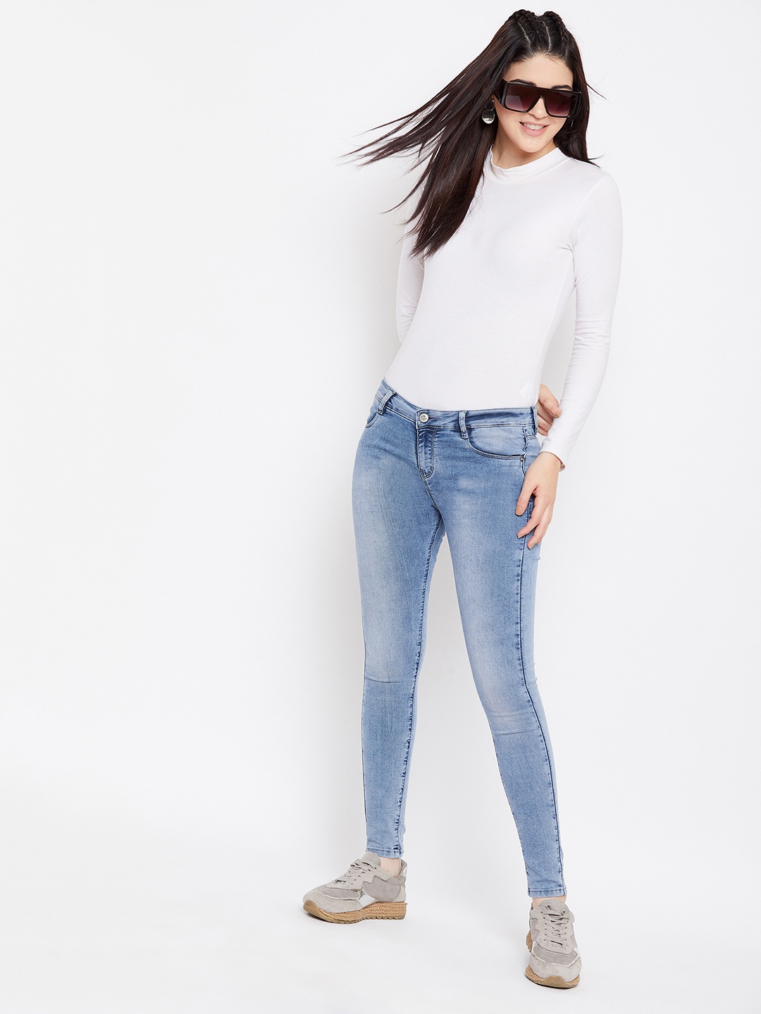 

Crimsoune Club Women Blue Slim Fit Jeans