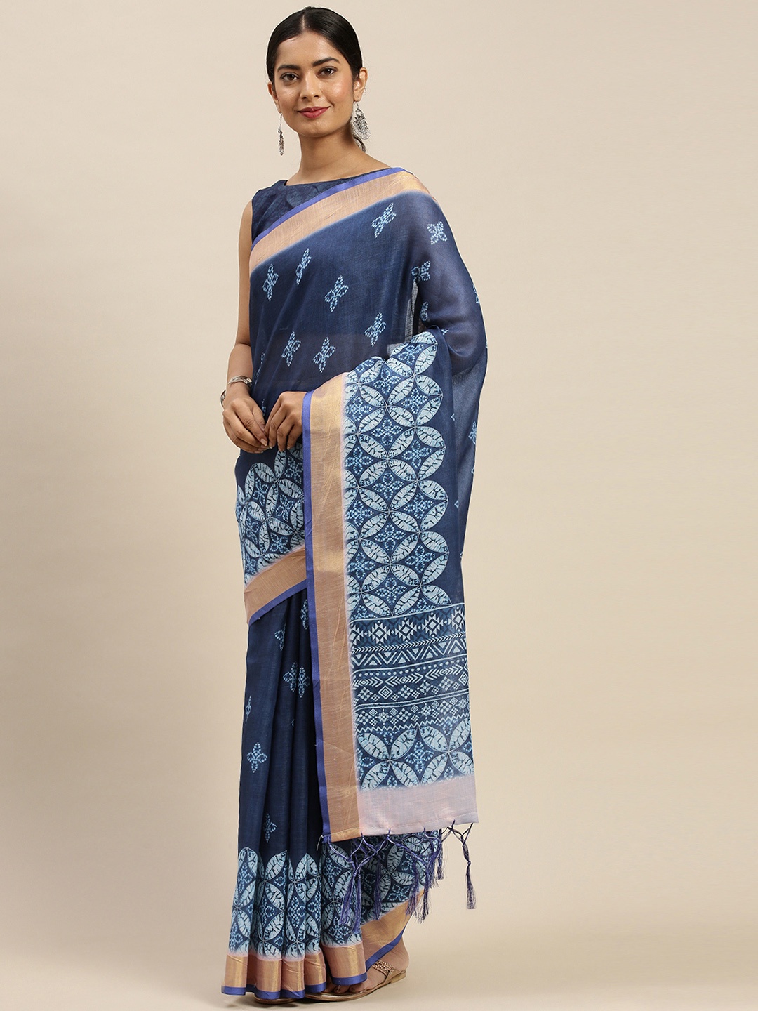 

Saree mall Navy Blue & White Printed Block Print Saree