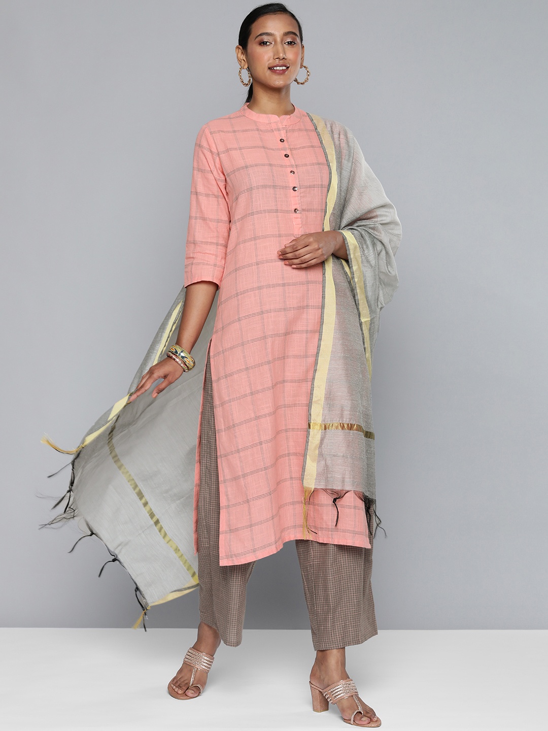 

Vishudh Women Coral Pink & Grey Printed Kurta with Palazzos & Dupatta