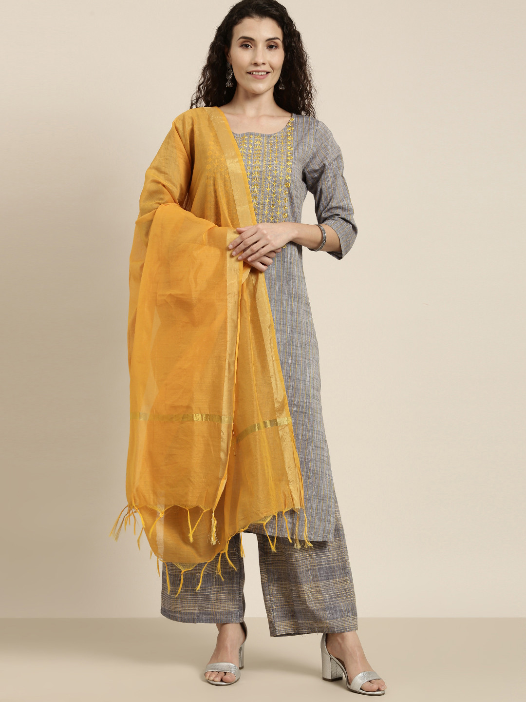 

Vishudh Women Grey & Yellow Woven Design Kurta with Palazzos & Dupatta