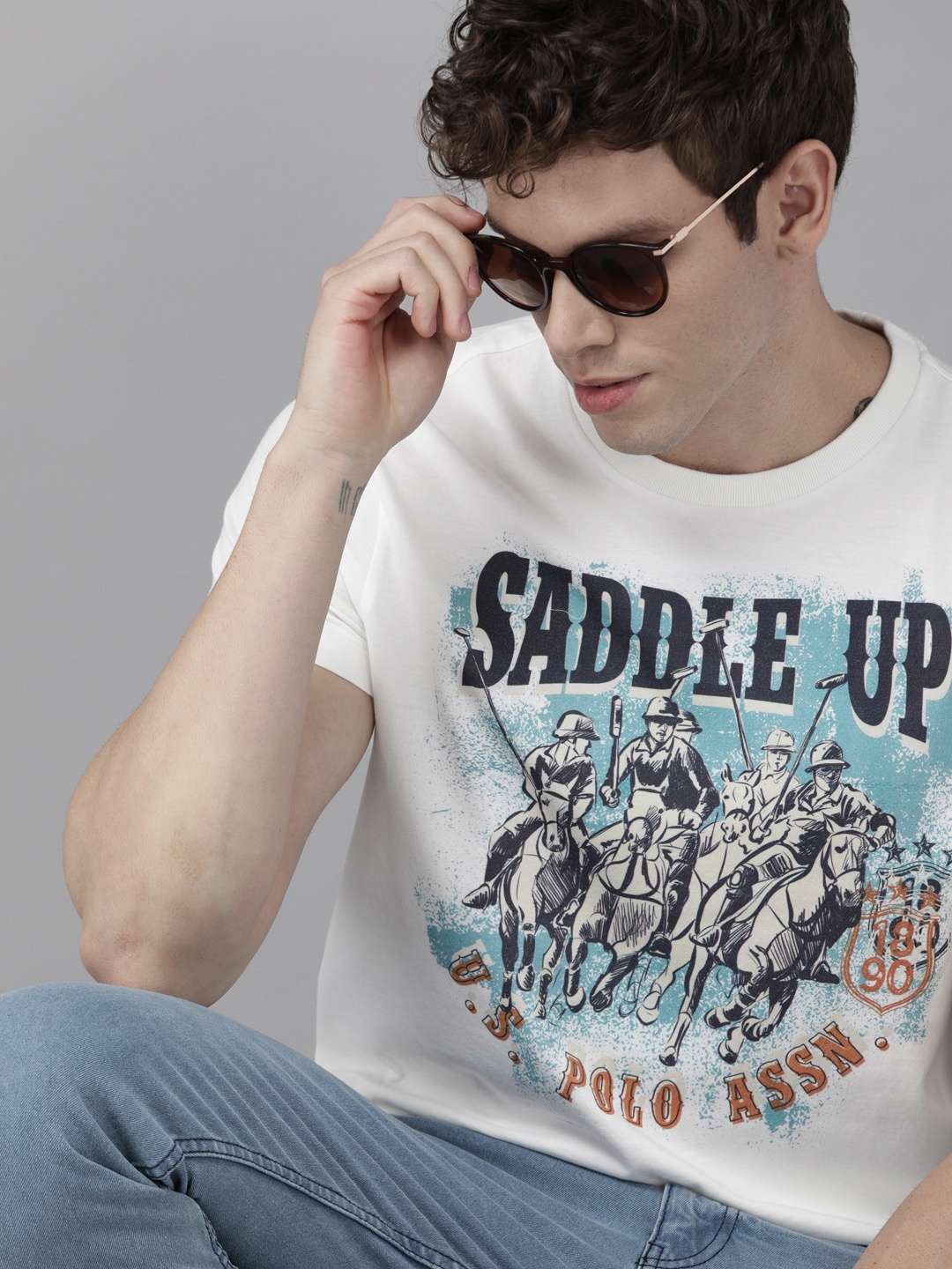 

U.S. Polo Assn. Denim Co. Men White Printed Round Neck Pure Cotton T-shirt