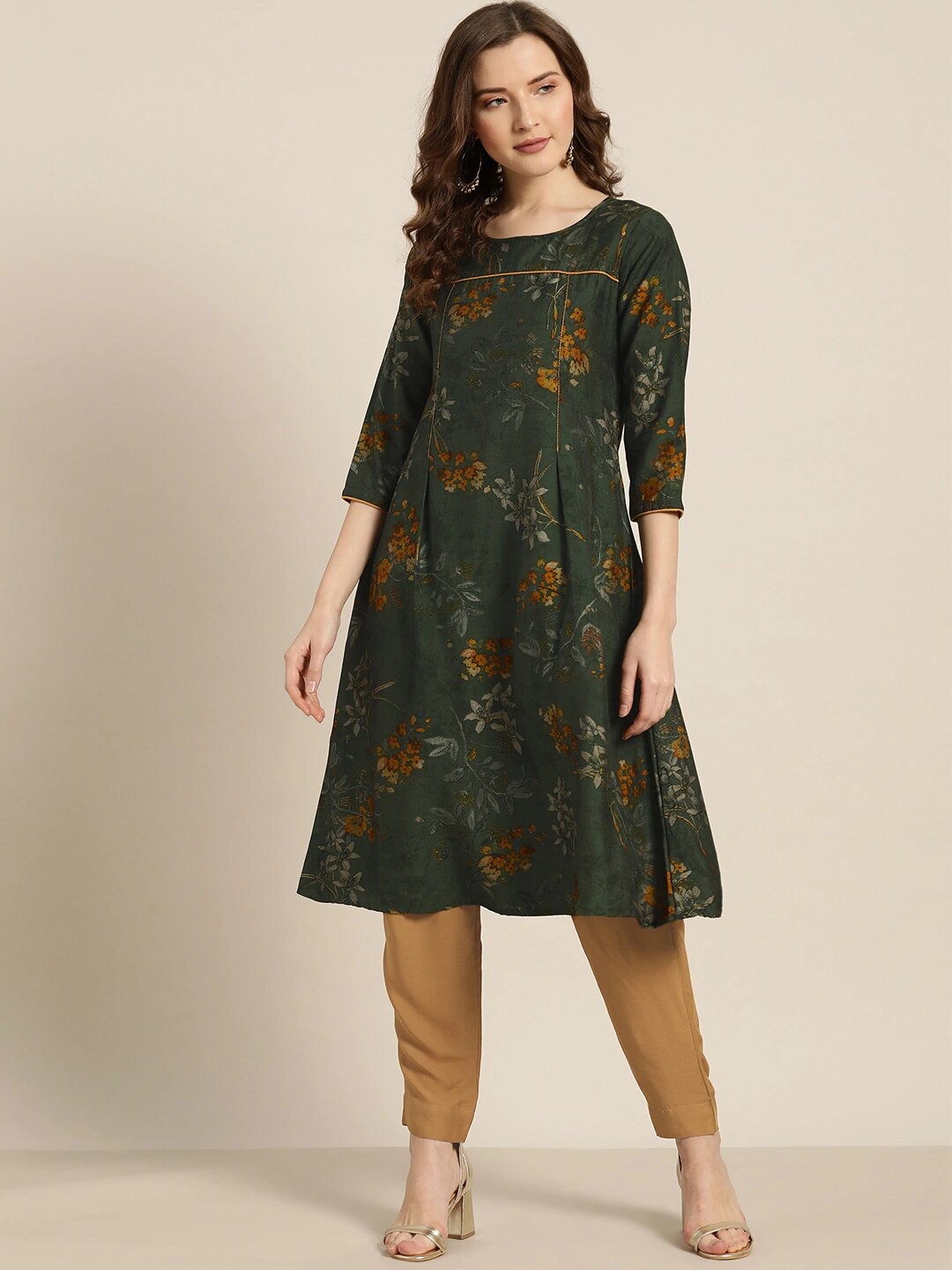 

Sangria Women Green Embroidered Anarkali Kurta