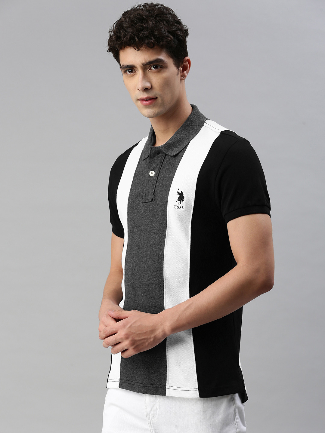 

U S Polo Assn Men Black Charcoal Grey Pure Cotton Colourblocked Slim Fit Pure Cotton T-shirt