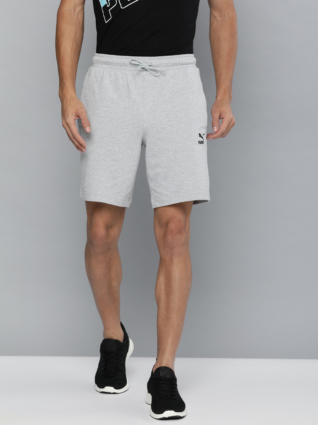 

Puma Men Grey Solid Regular Fit Classics Logo Sports Shorts