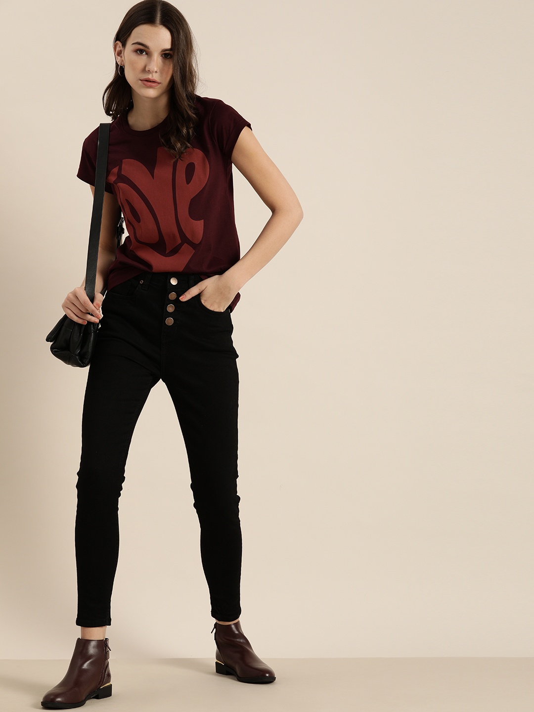 

DILLINGER Women Maroon Printed Round Neck Regular Fit T-shirt