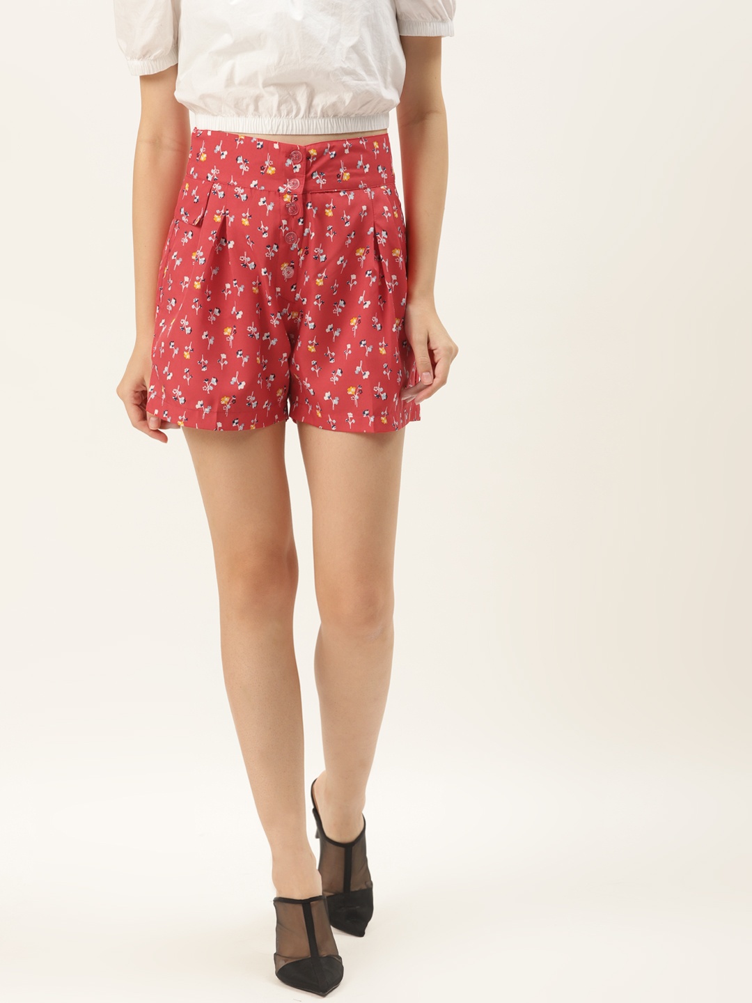 

Alsace Lorraine Paris Women Red & White Floral Print Regular Fit Shorts