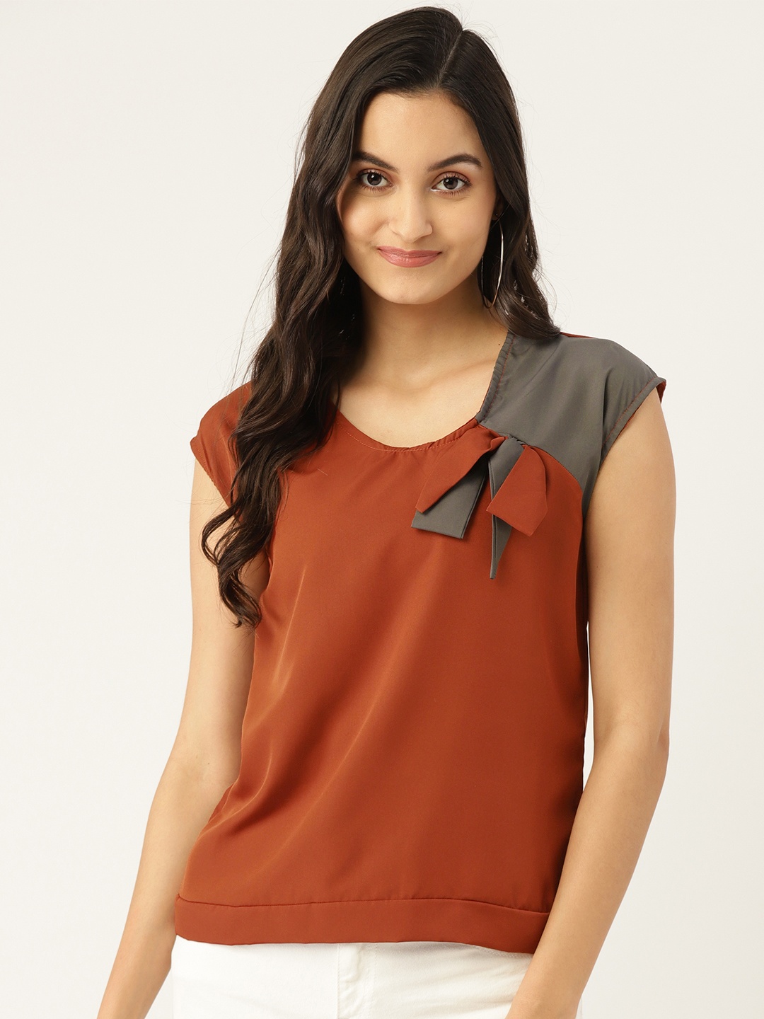 

Alsace Lorraine Paris Rust Brown Cap Sleeves Top