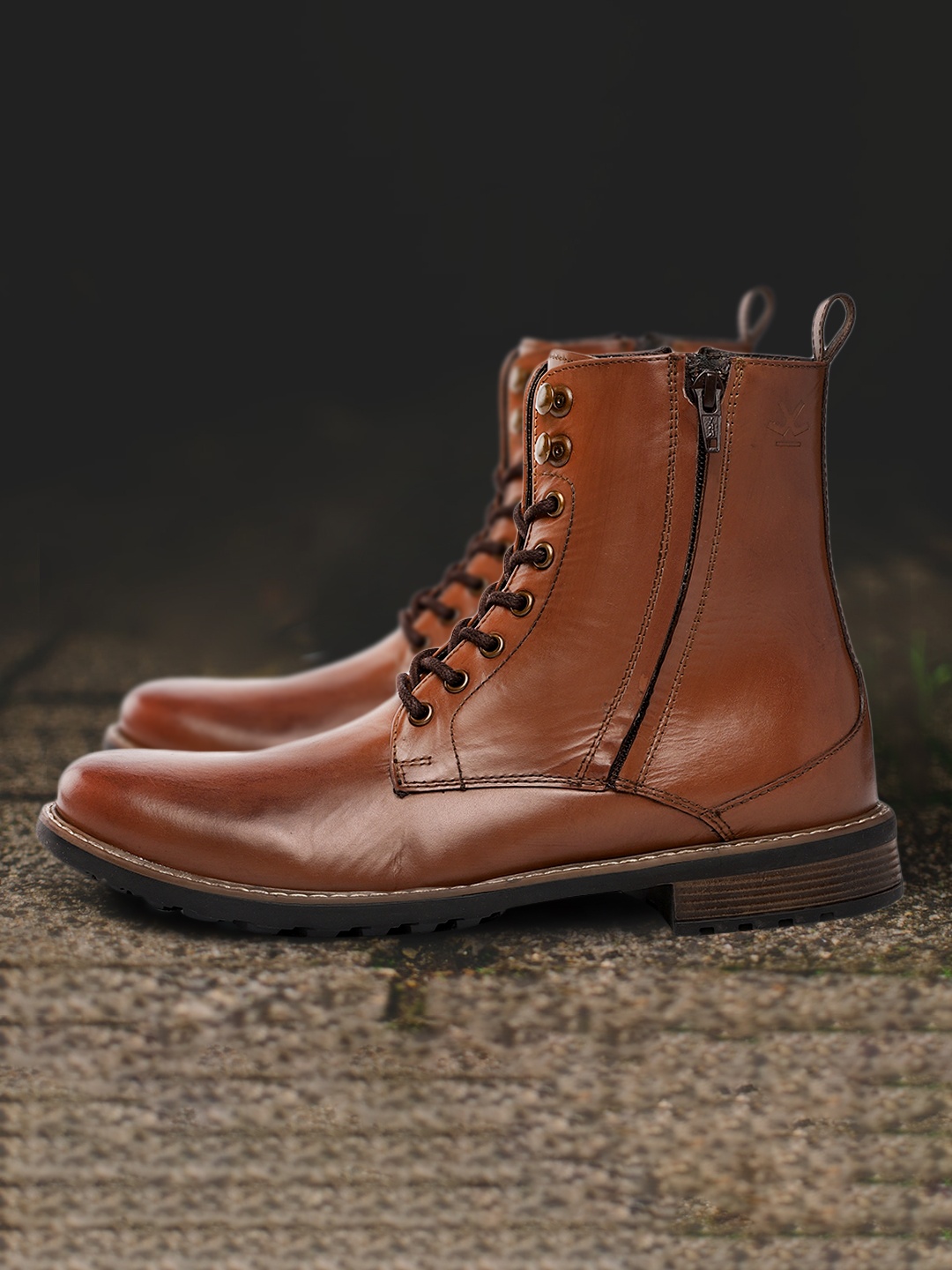 

Wrogn Men Tan Brown Solid Leather Flat Boots