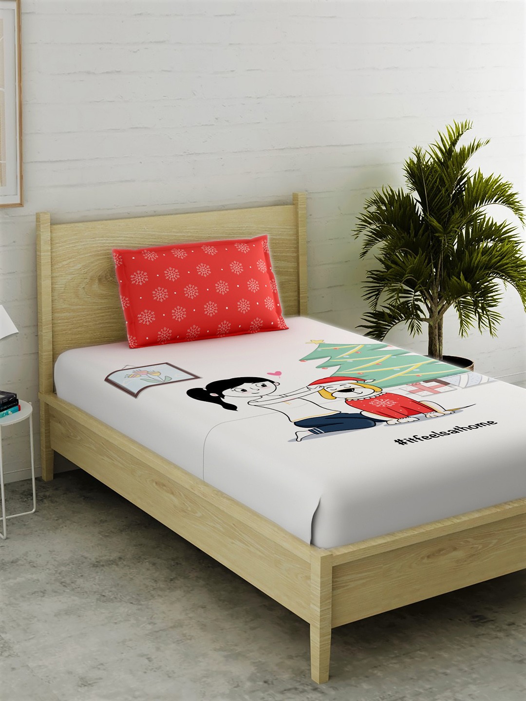 

EverHOME White & Red Conversational 152 TC Cotton 1 Single Bedsheet with 1 Pillow Covers