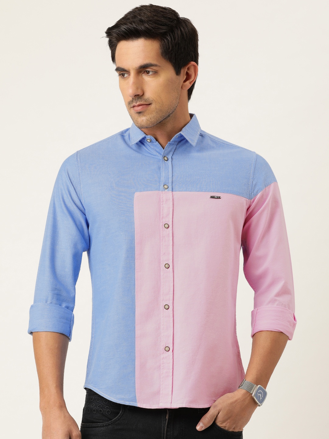 

The Indian Garage Co Men Blue & Pink Slim Fit Colourblocked Casual Shirt