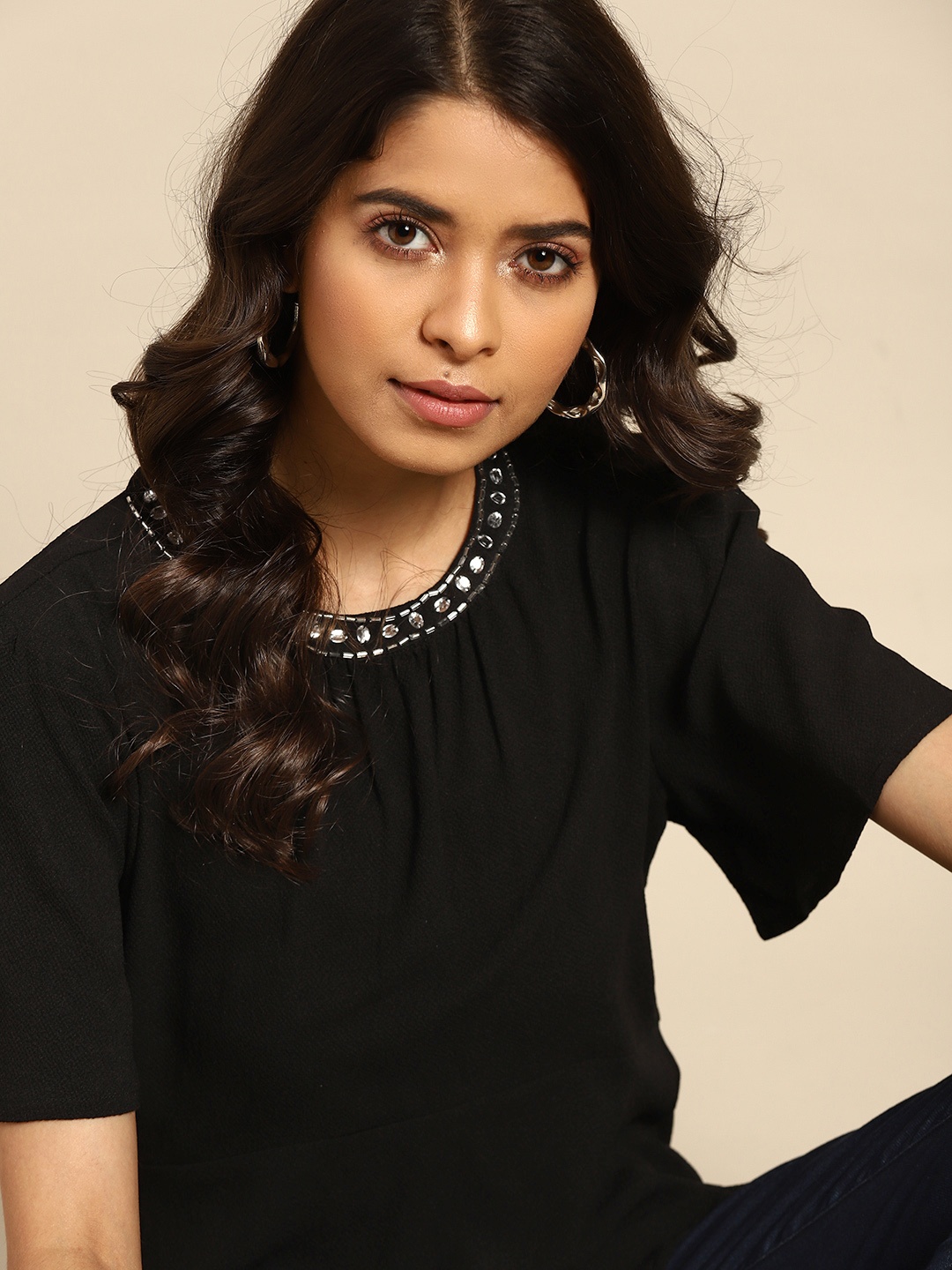 

all about you Black Jewel Neck Regular Top