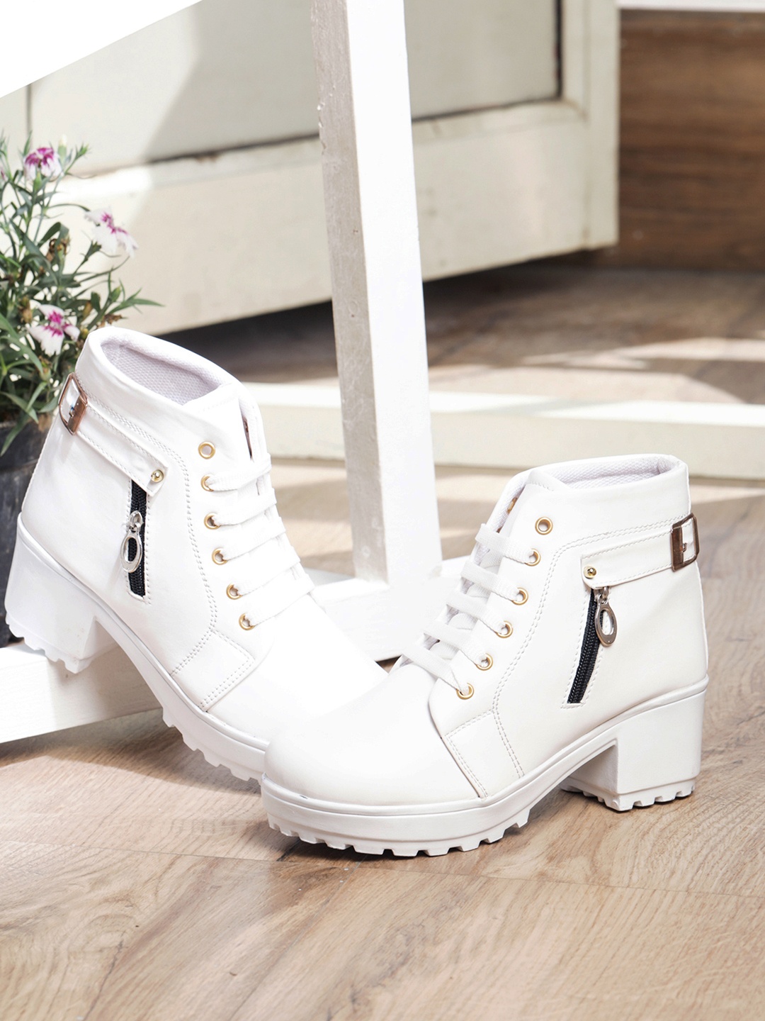 

LONDON STEPS Women White Solid High-Top Heeled Boots