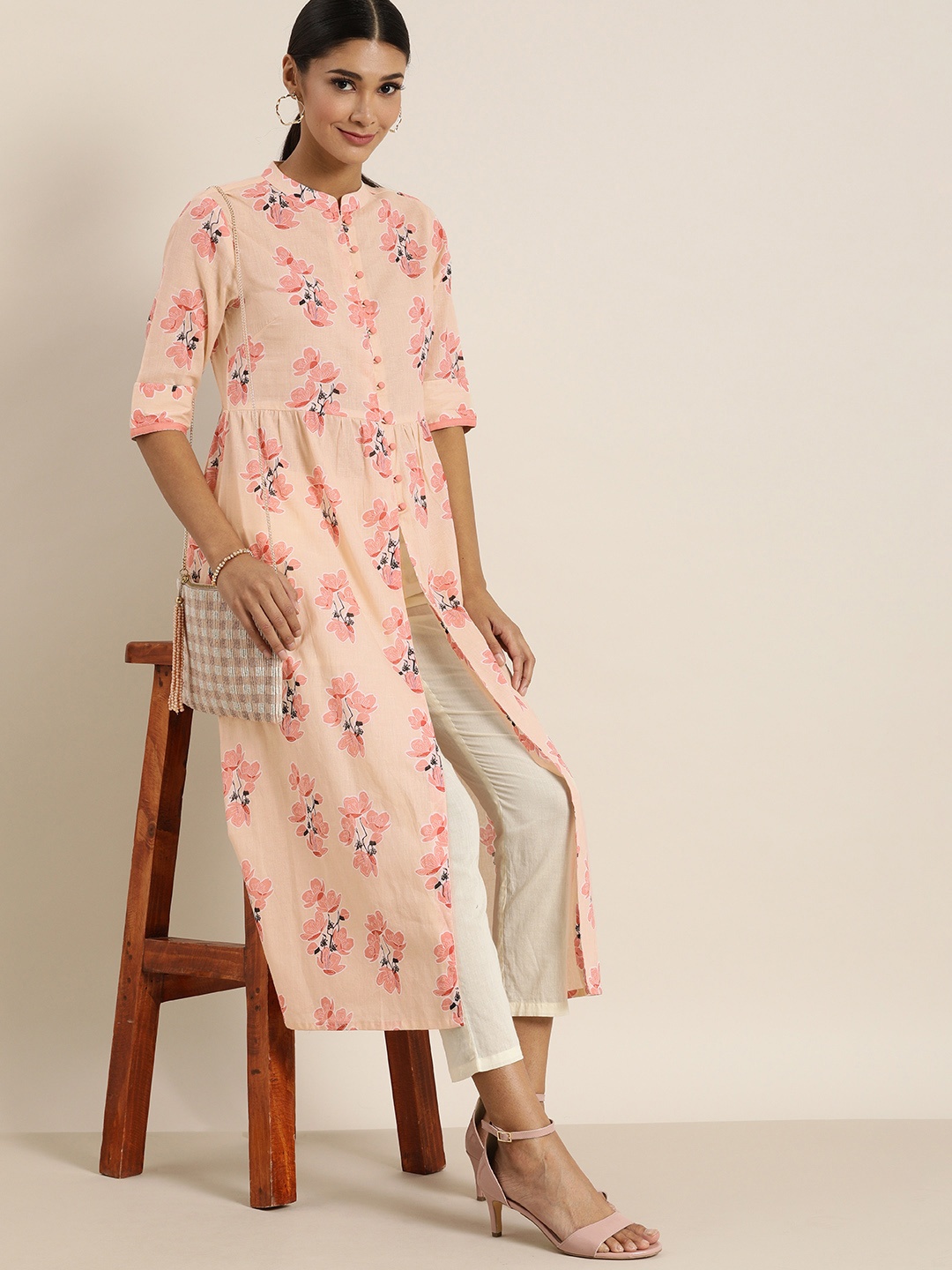 

all about you Women Beige Floral Printed Floral Pure Cotton Kurta