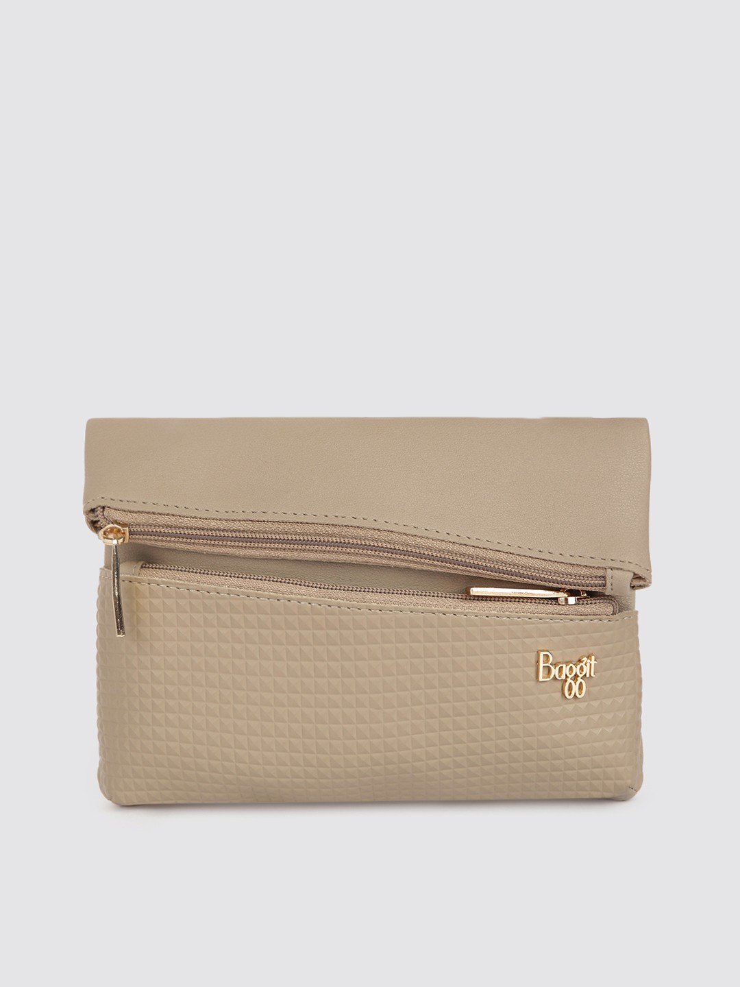 

Baggit Beige Textured Sling Bag
