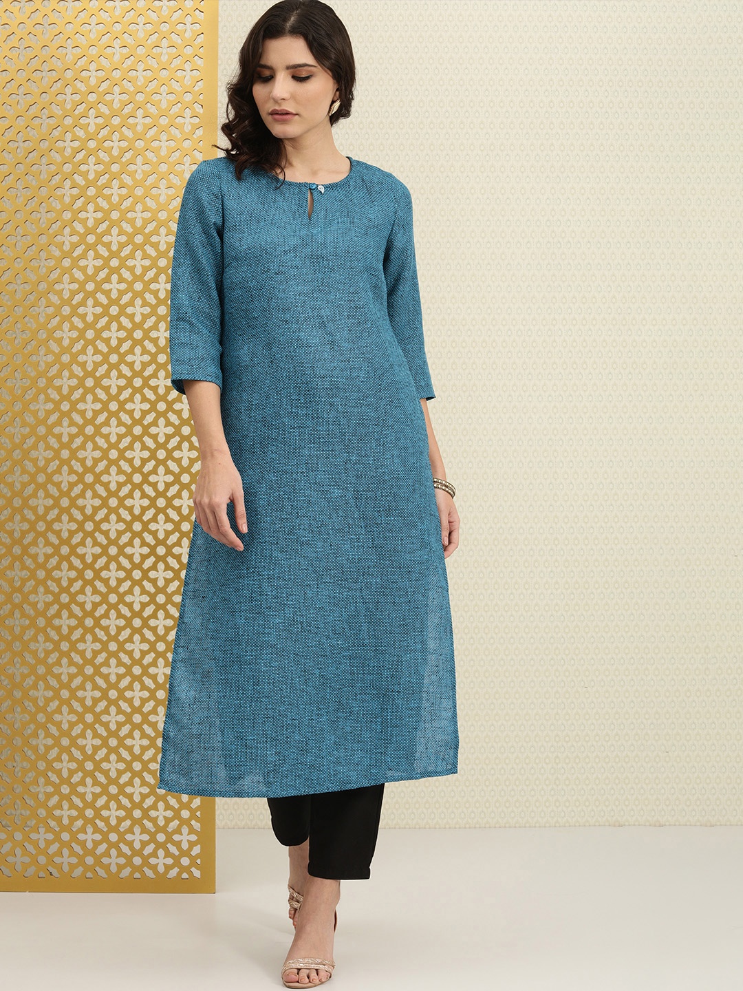 

House of Pataudi Women Teal & Black Keyhole Neck Kurta
