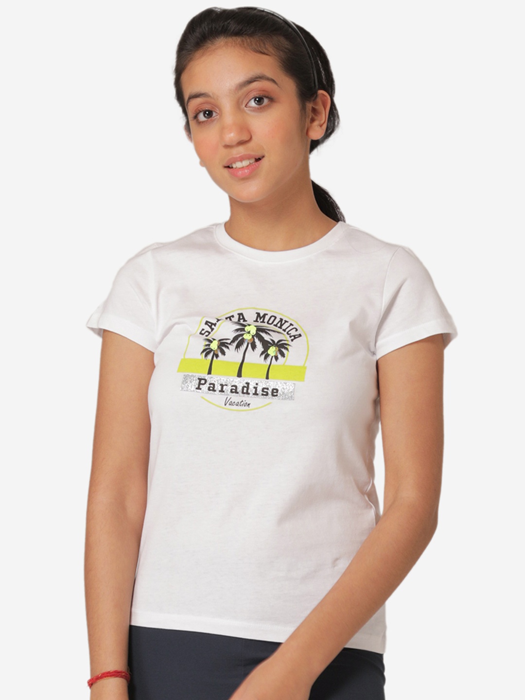 

Mode by Red Tape Girls White & Black Printed Round Neck T-shirt