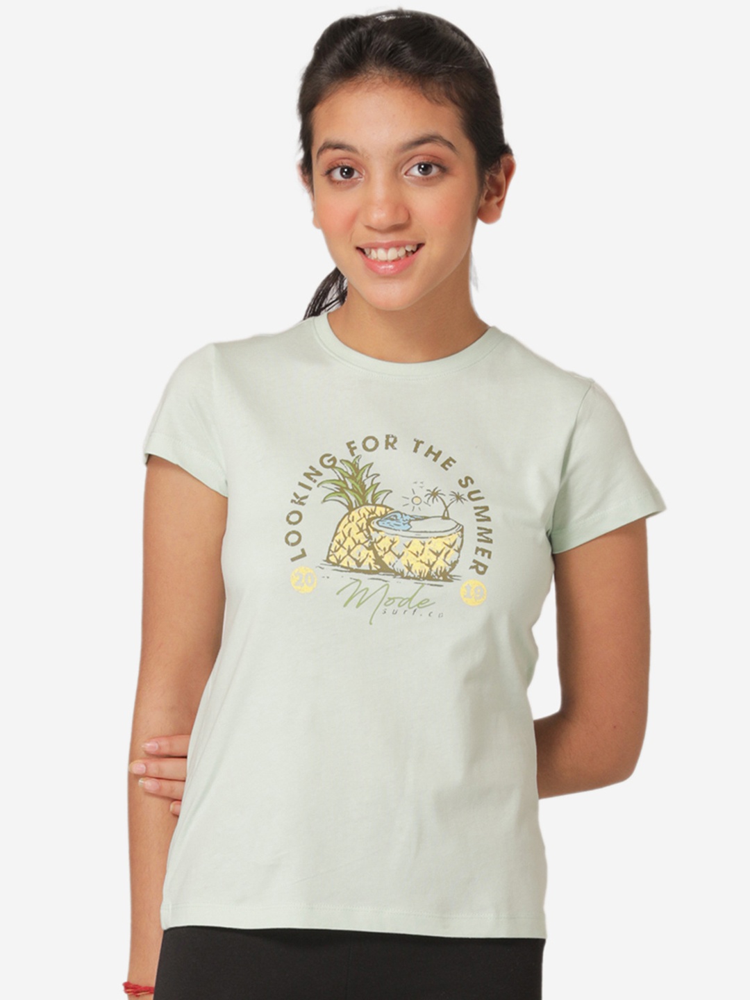 

Mode by Red Tape Girls Sea Green Printed Round Neck T-shirt