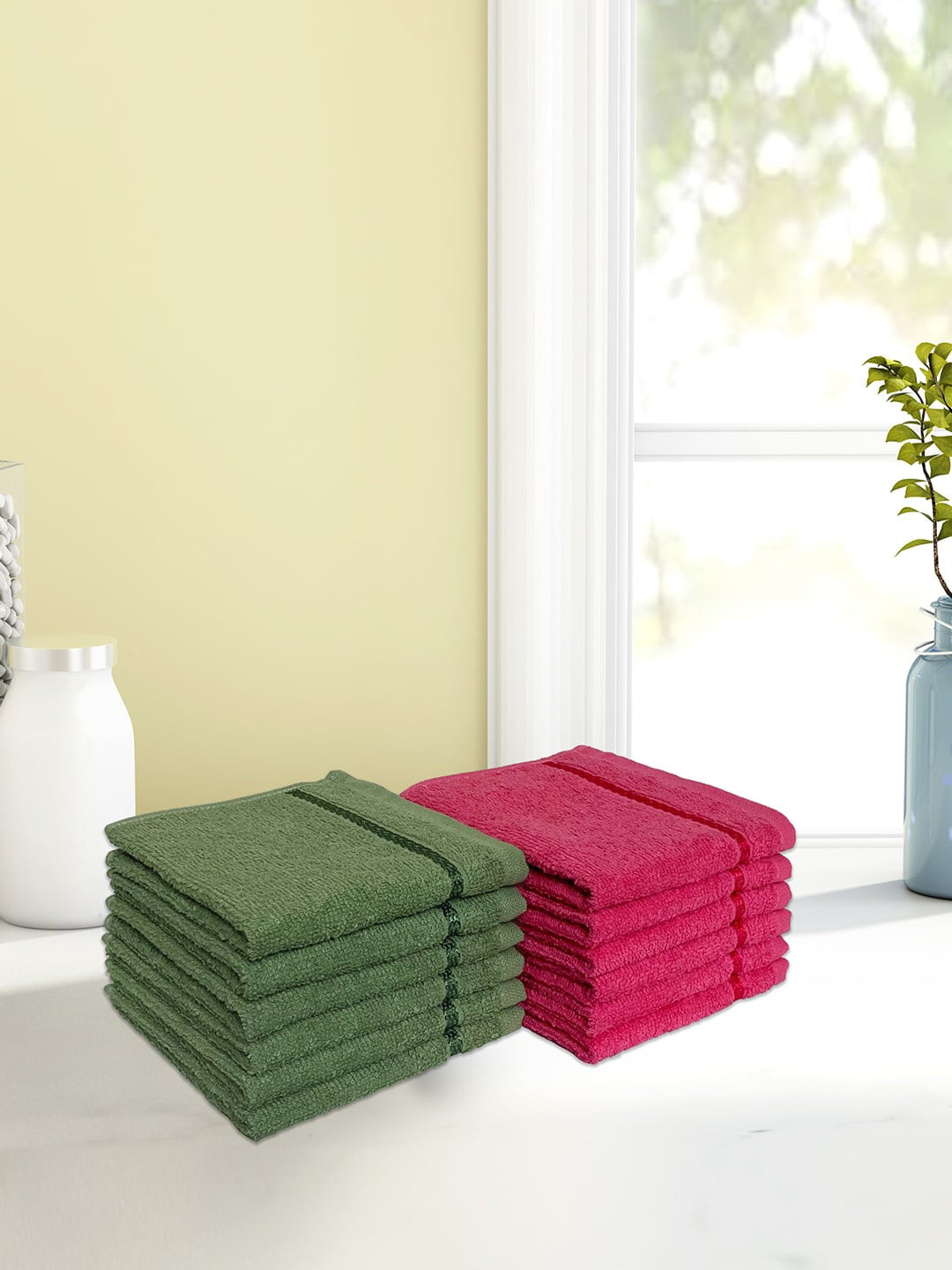 

CORE Designed by SPACES Set Of 12 Solid 380 GSM Face Towels, Green