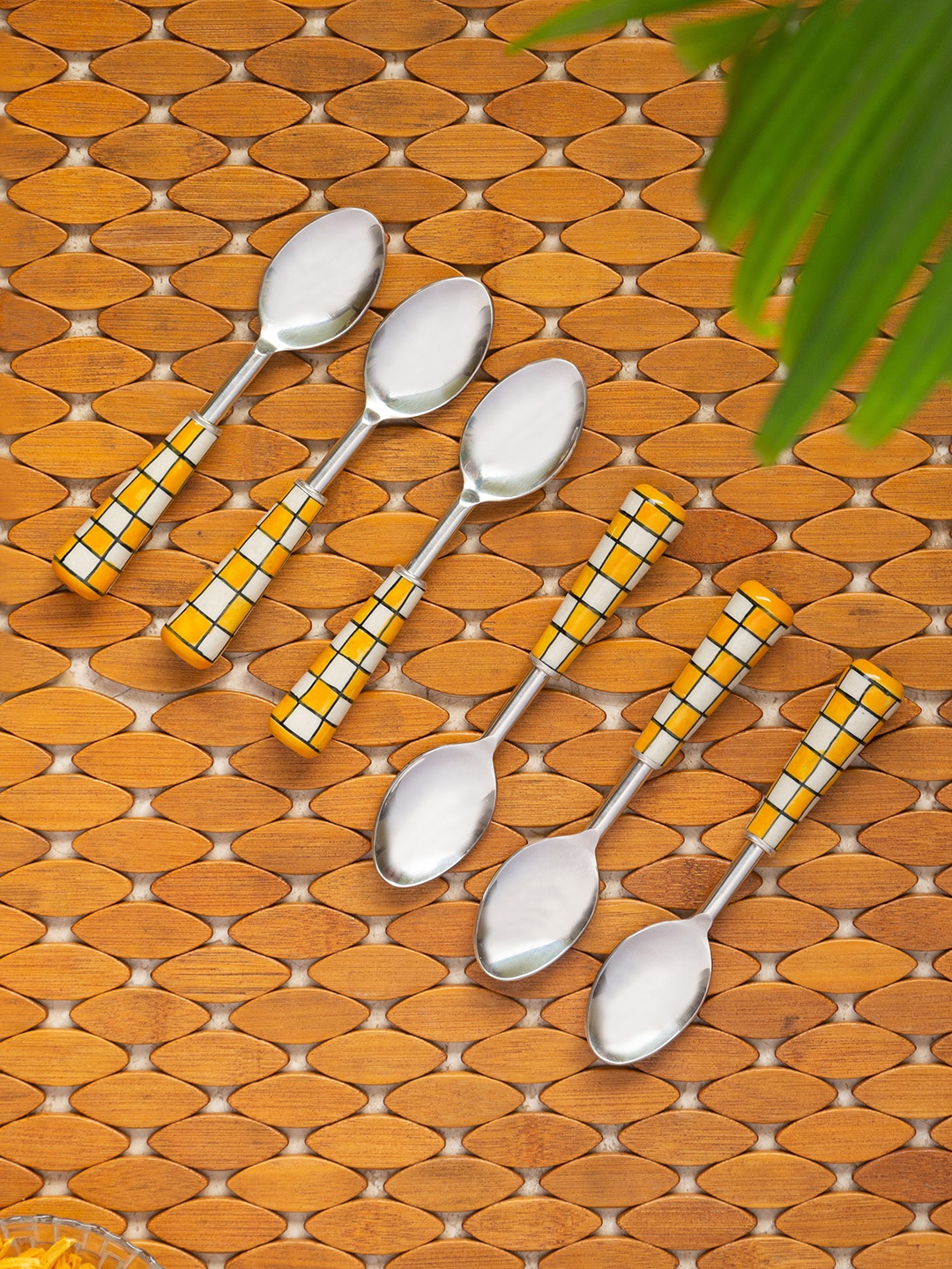 

ExclusiveLane Set Of 6 Silver-Toned Yellow Handpainted Stainless Steel Table Spoon Set