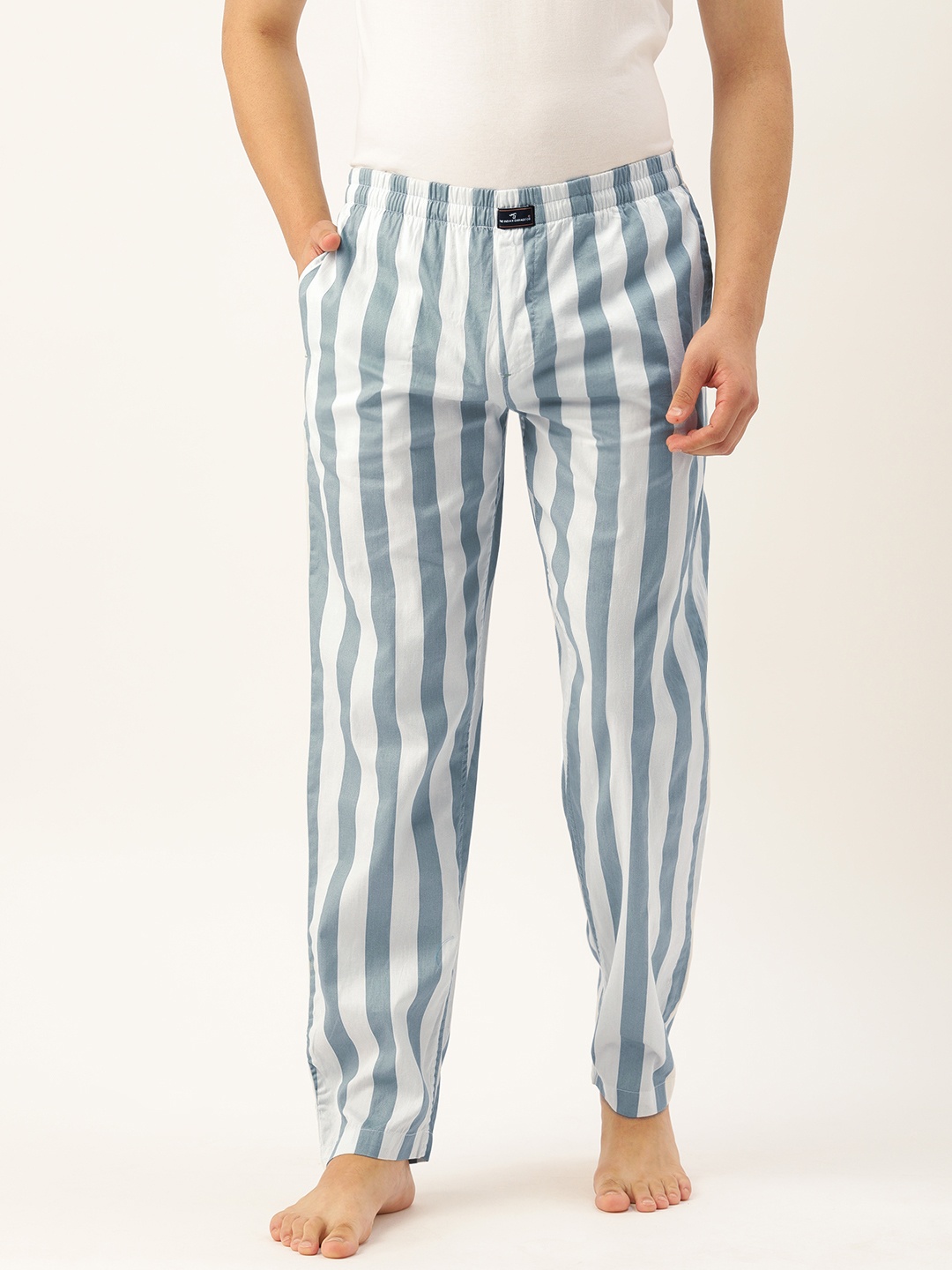 

The Indian Garage Co Men White & Grey Striped Lounge Pants