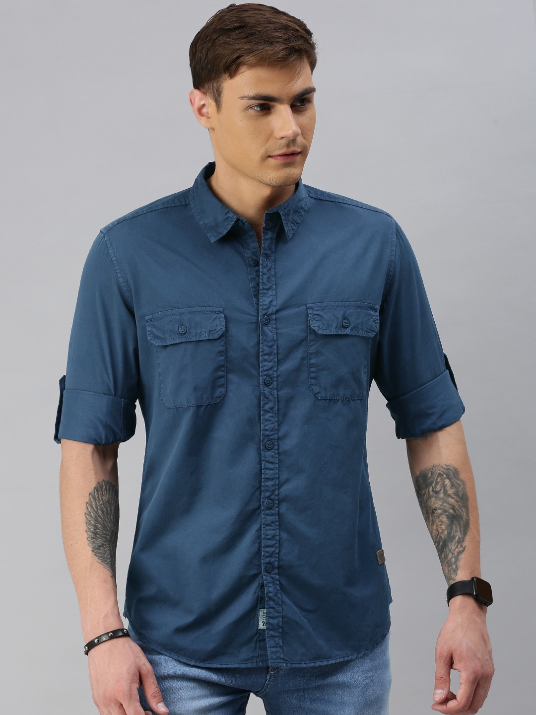 

The Roadster Lifestyle Co Men Blue Regular Fit Solid Casual Shirt