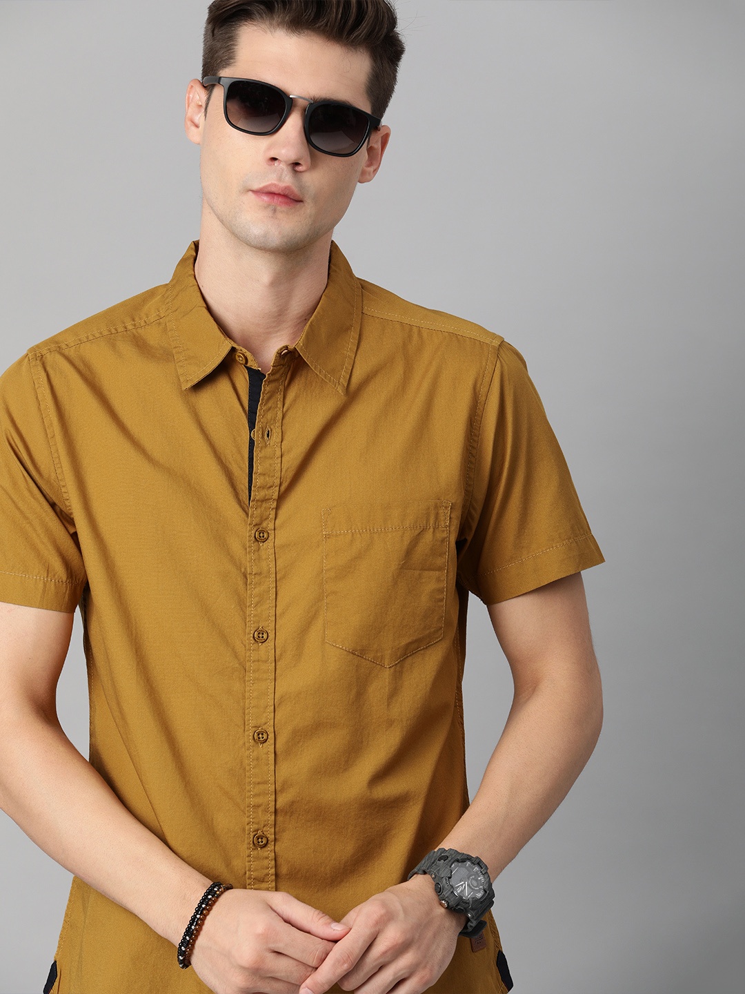 

The Roadster Lifestyle Co Men Mustard Yellow Pure Cotton Solid Sustainable Casual Shirt