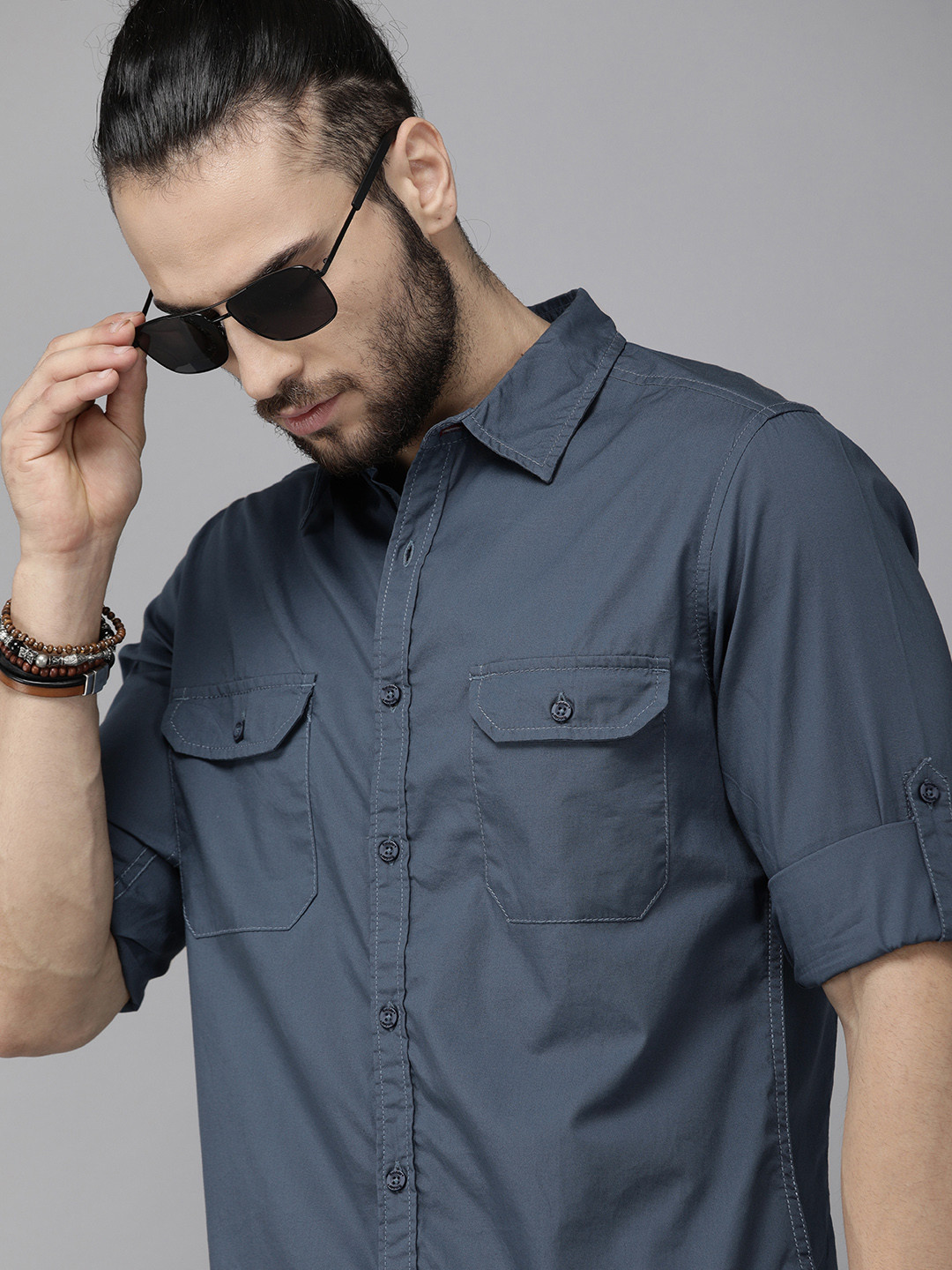 

The Roadster Lifestyle Co Men Charcoal Grey Solid Casual Shirt