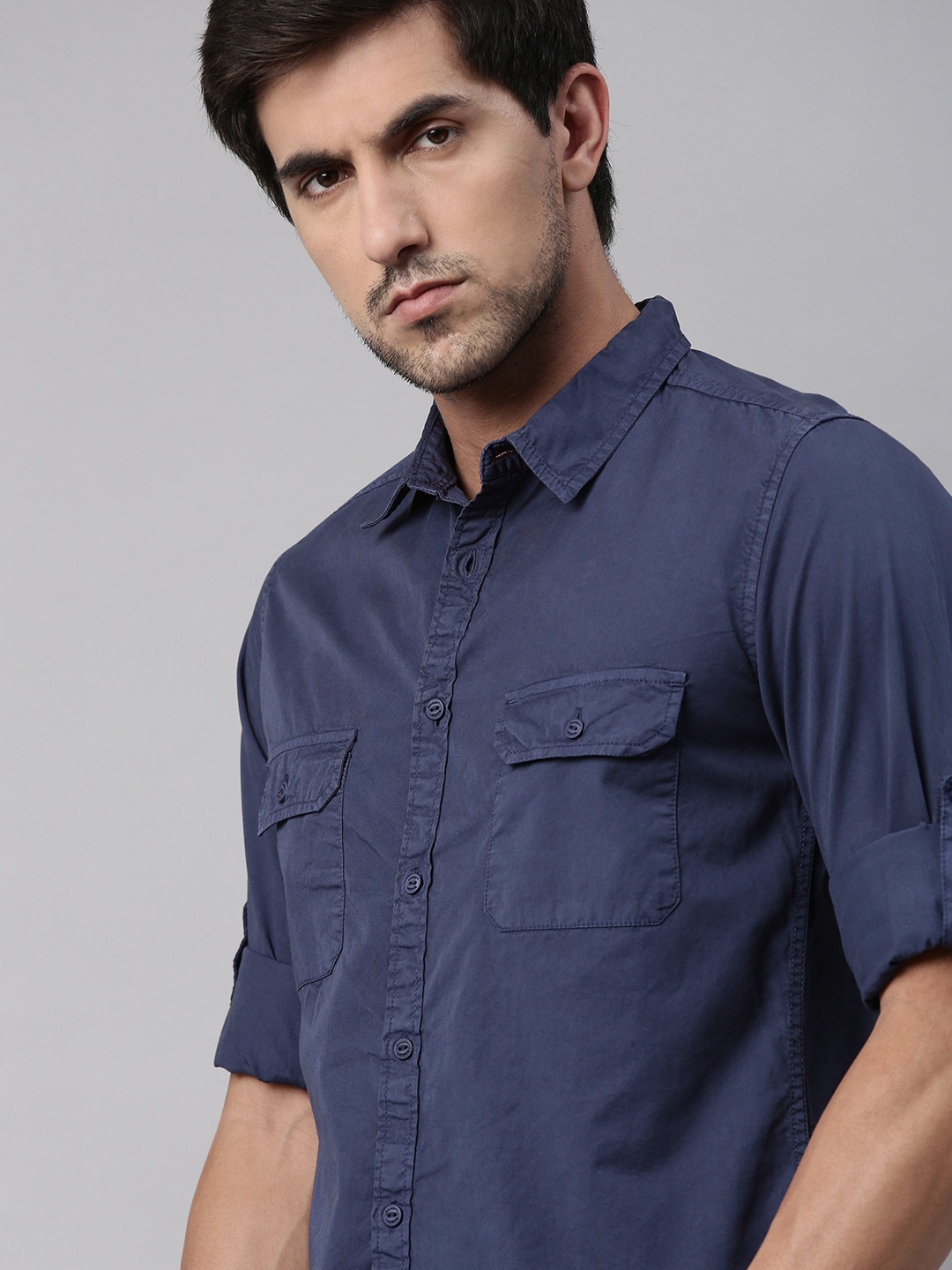 

Roadster Men Blue Regular Fit Solid Casual Shirt