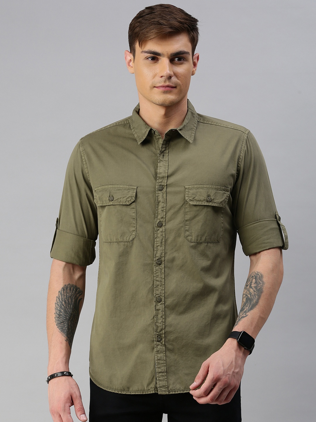 

The Roadster Lifestyle Co Men Olive Green Regular Fit Solid Casual Shirt