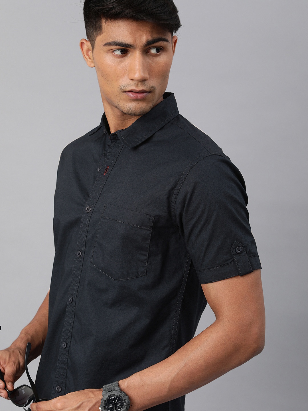 

Roadster Men Navy Blue Casual Shirt