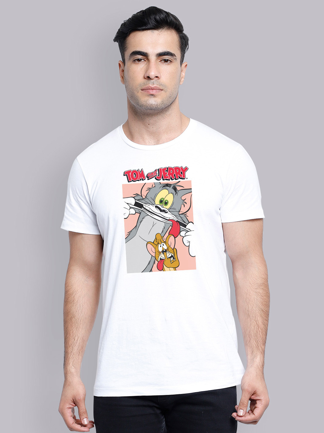 

Free Authority Men White Tom Jerry Printed Round Neck Pure Cotton T-shirt