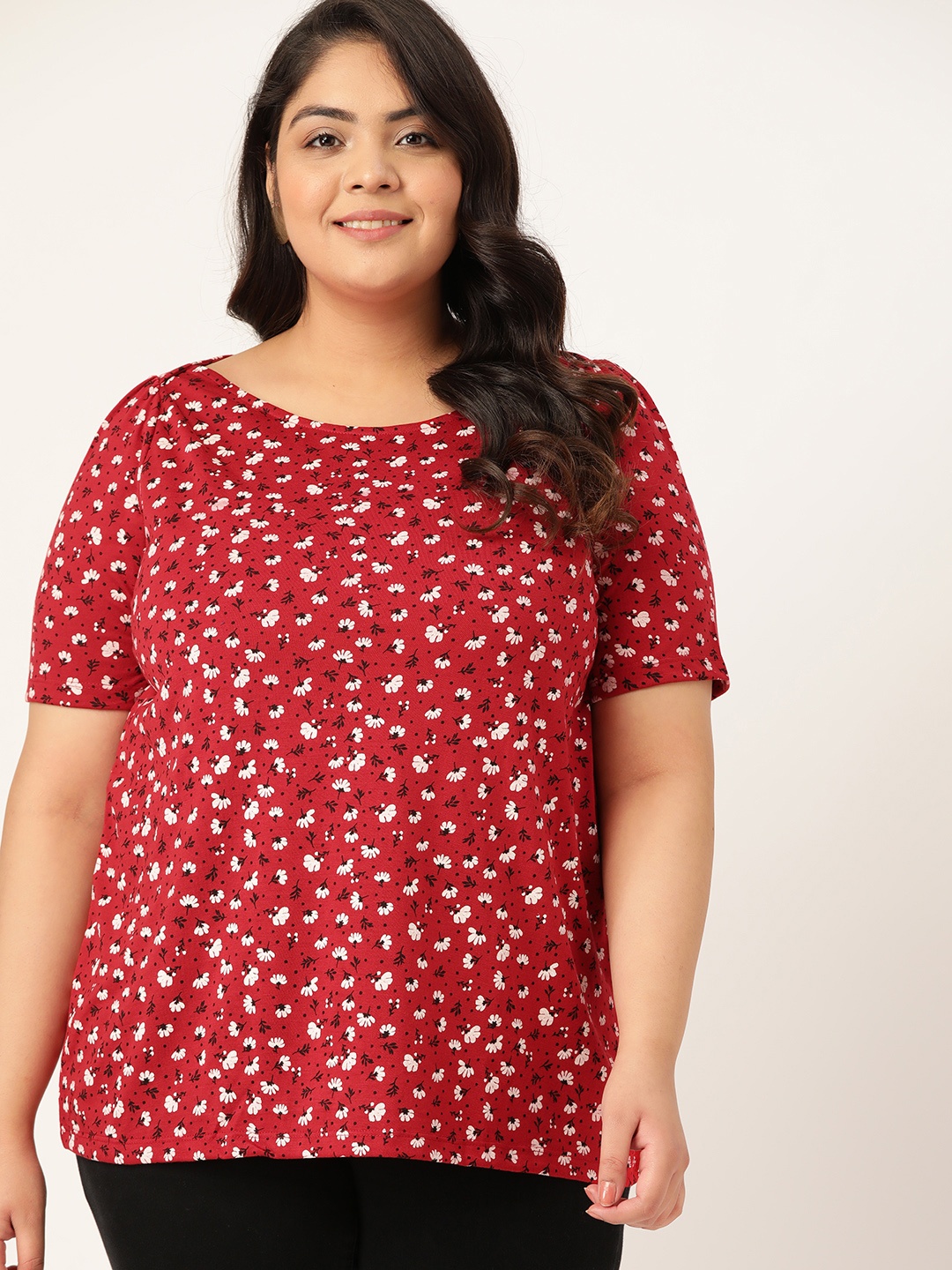 

Sztori Plus Size Red & White Floral Regular Top