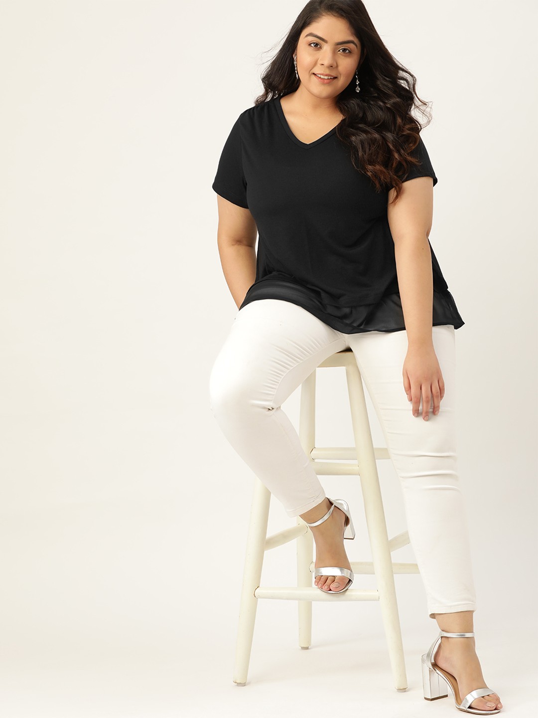 

Sztori Women Plus Size Black V-Neck T-shirt