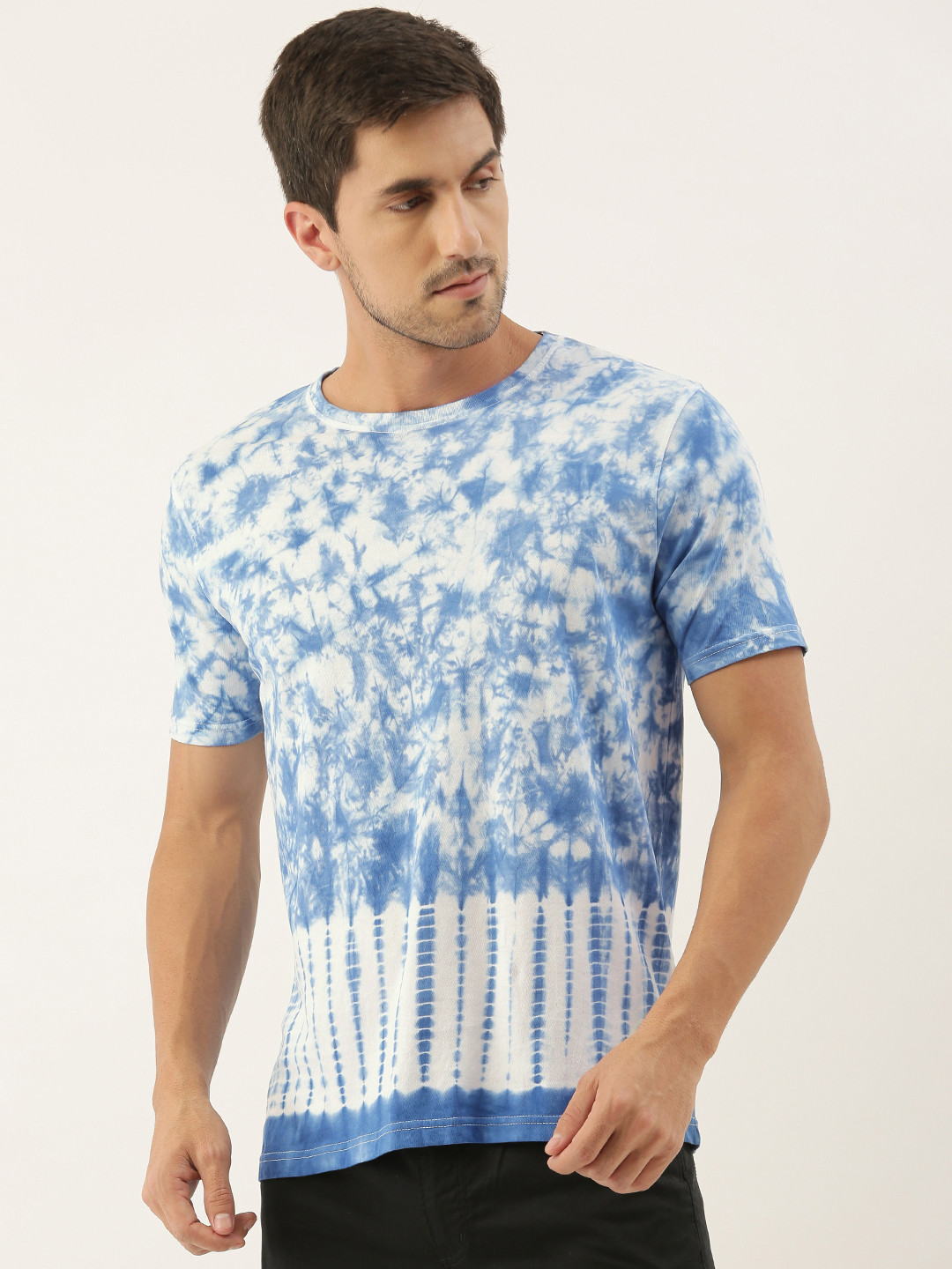 

Urbano Fashion Men White Blue Tie Dye Round Neck Pure Cotton T-shirt