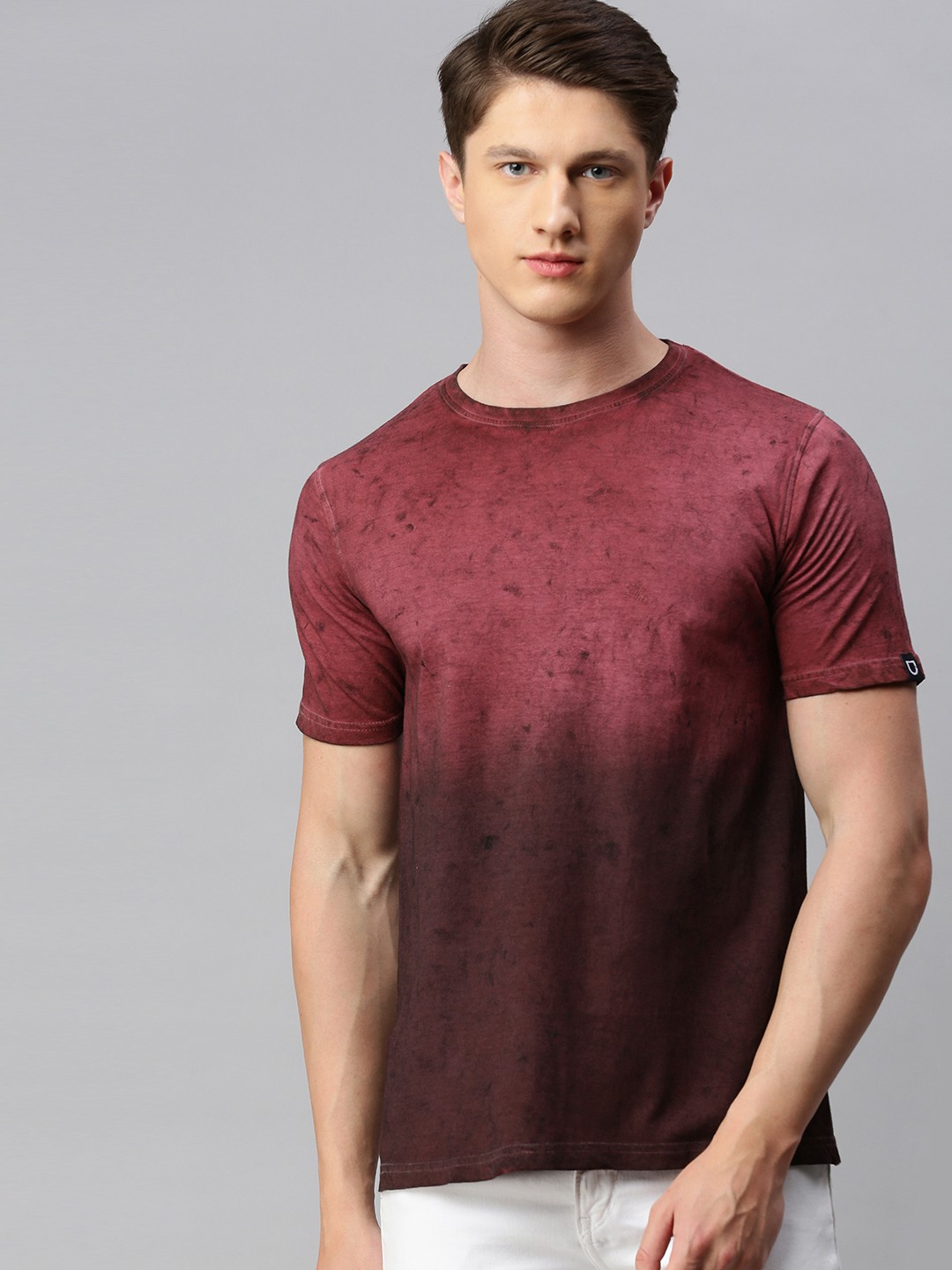 

Urbano Fashion Men Burgundy Black Slim Fit Dyed Round Neck Pure Cotton T-shirt