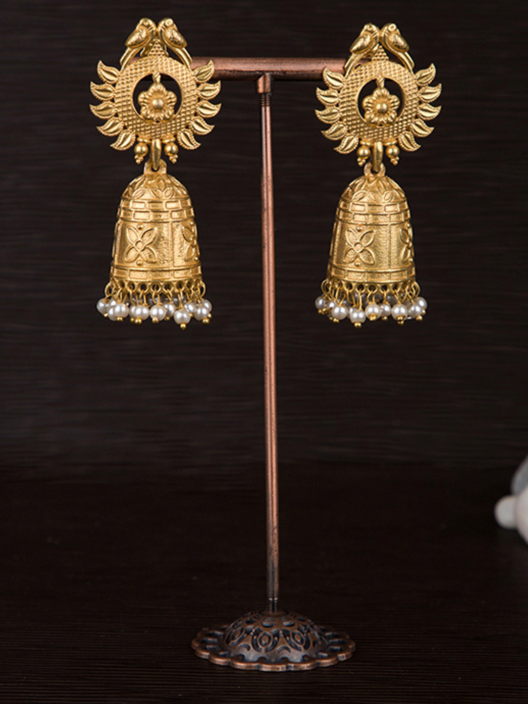 

Queen Be Gold-Toned Brass-Plated Dome Shaped Jhumkas