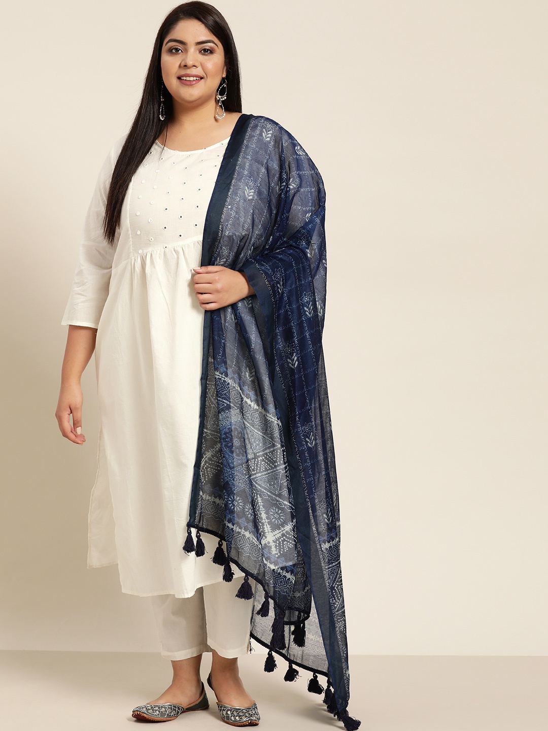 

Sztori Women Plus Size Off White & Navy Blue Yoke Design Mirror Work Pure Cotton Kurta Set