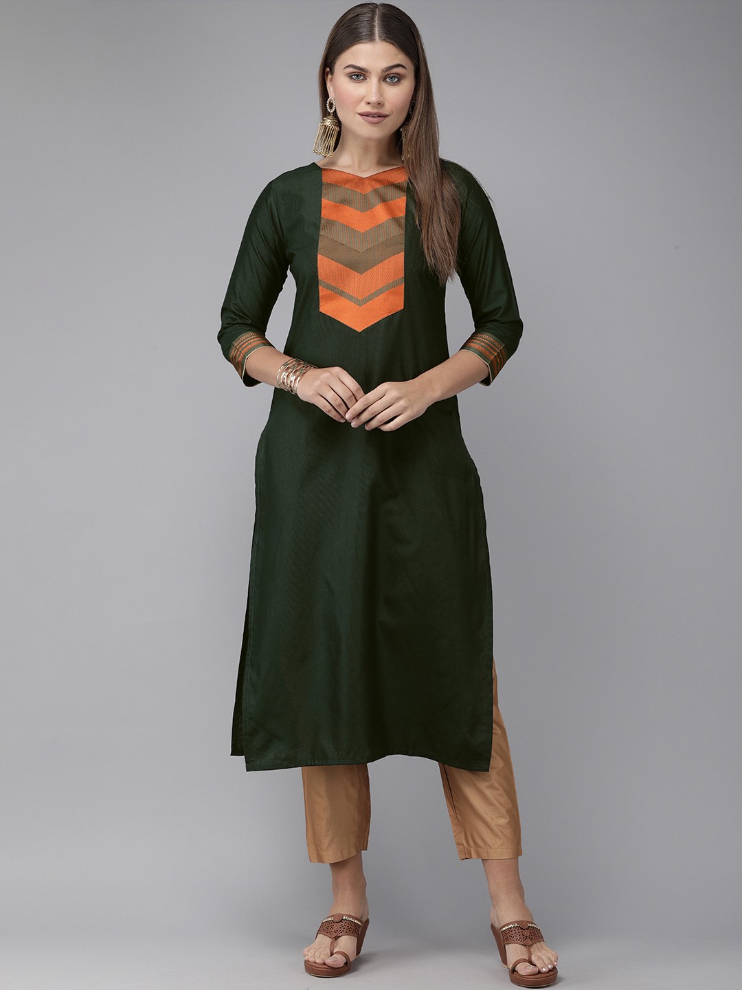 

Indo Era Women Green & Orange Geometric Yoke Design Kurta