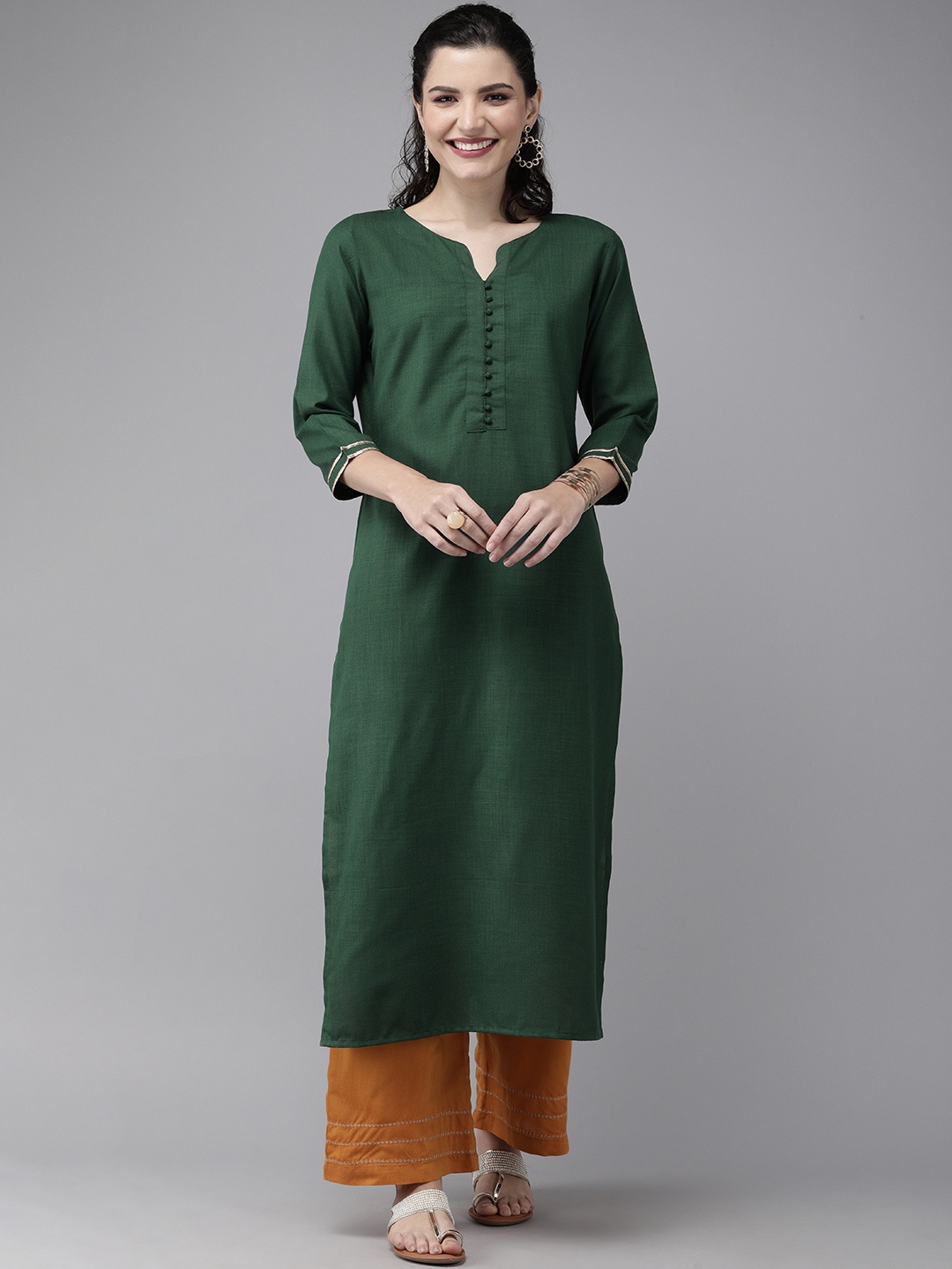 

Indo Era Women Green Pure Cotton Solid Straight Kurta