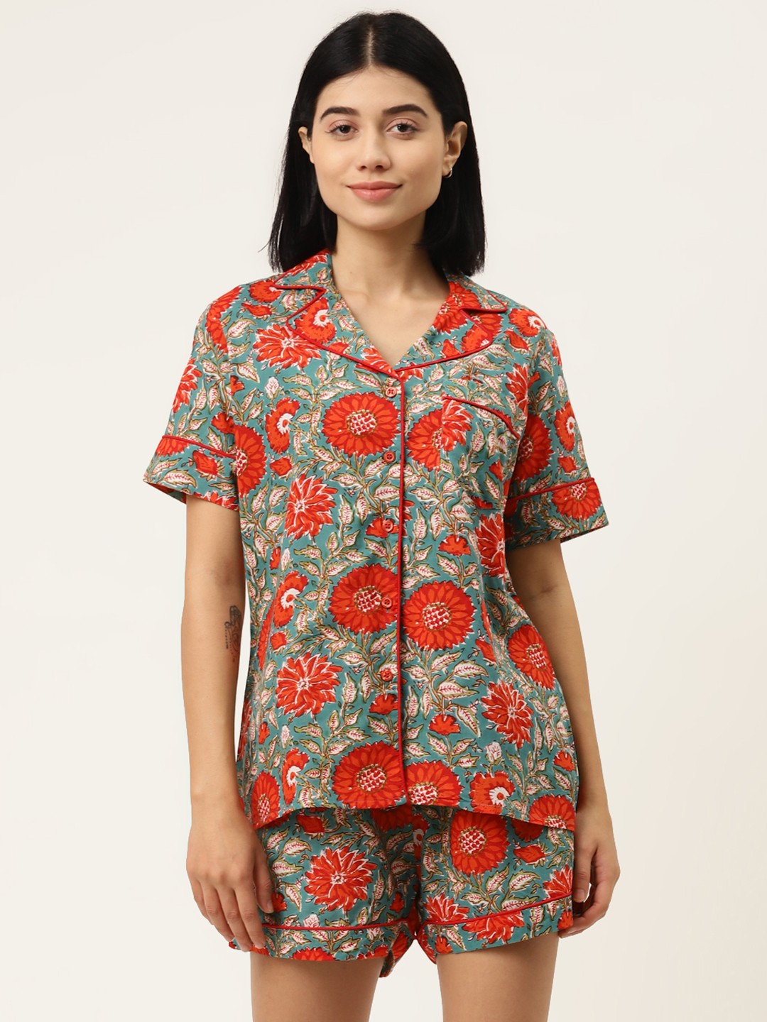 

MABISH by Sonal Jain Women Green & Red Ethnic Motifs Print Cotton Night suit