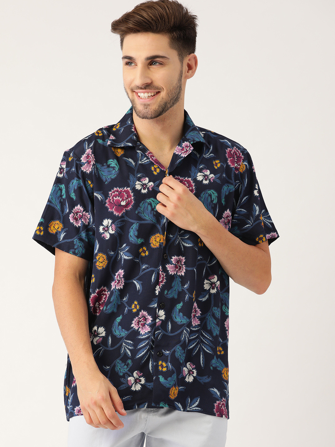 

Hancock Men Navy Blue & Pink Relaxed Fit Floral Printed Casual Shirt