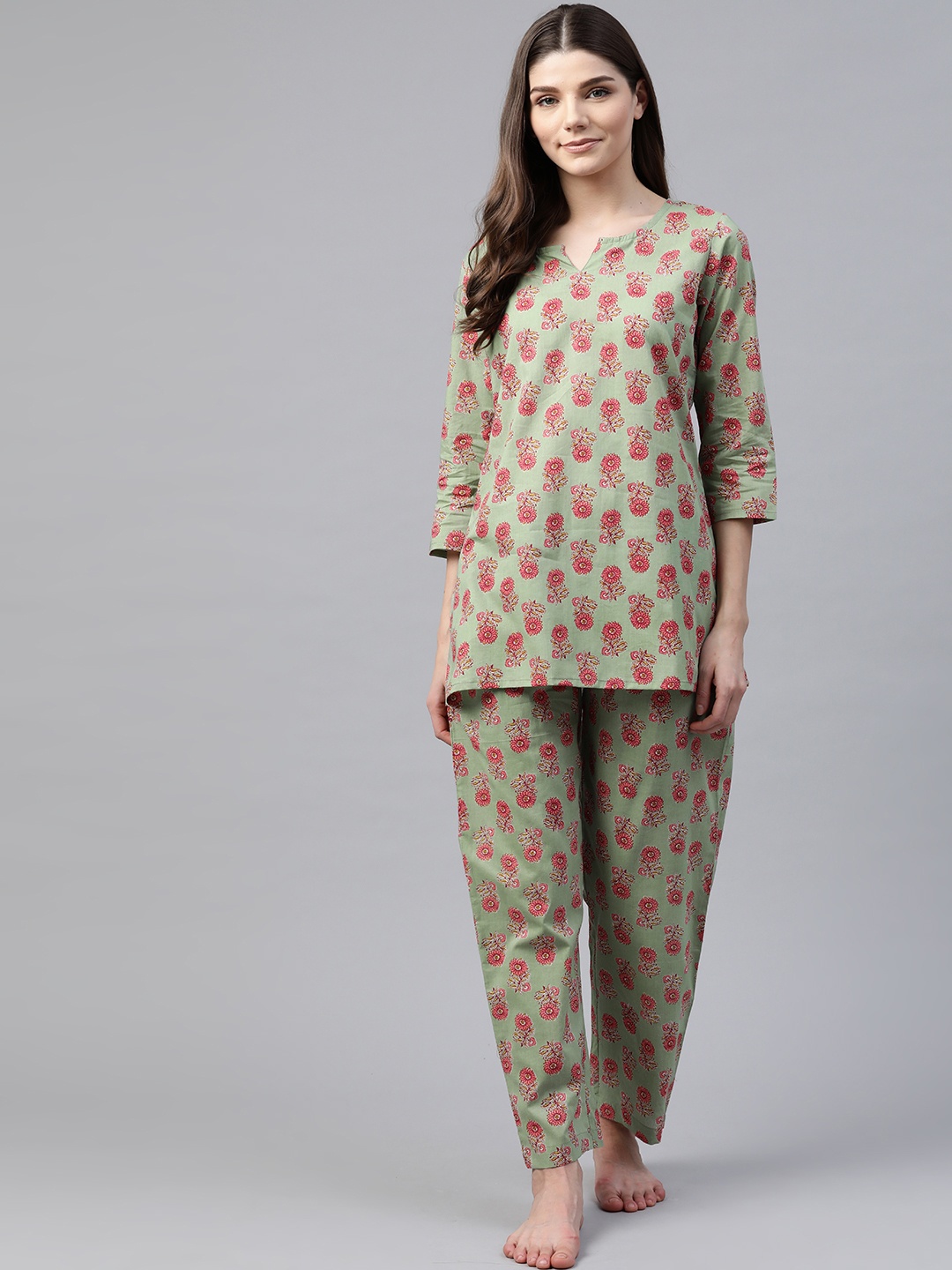 

Divena Women Green & Coral Pink Pure Cotton Printed Night suit