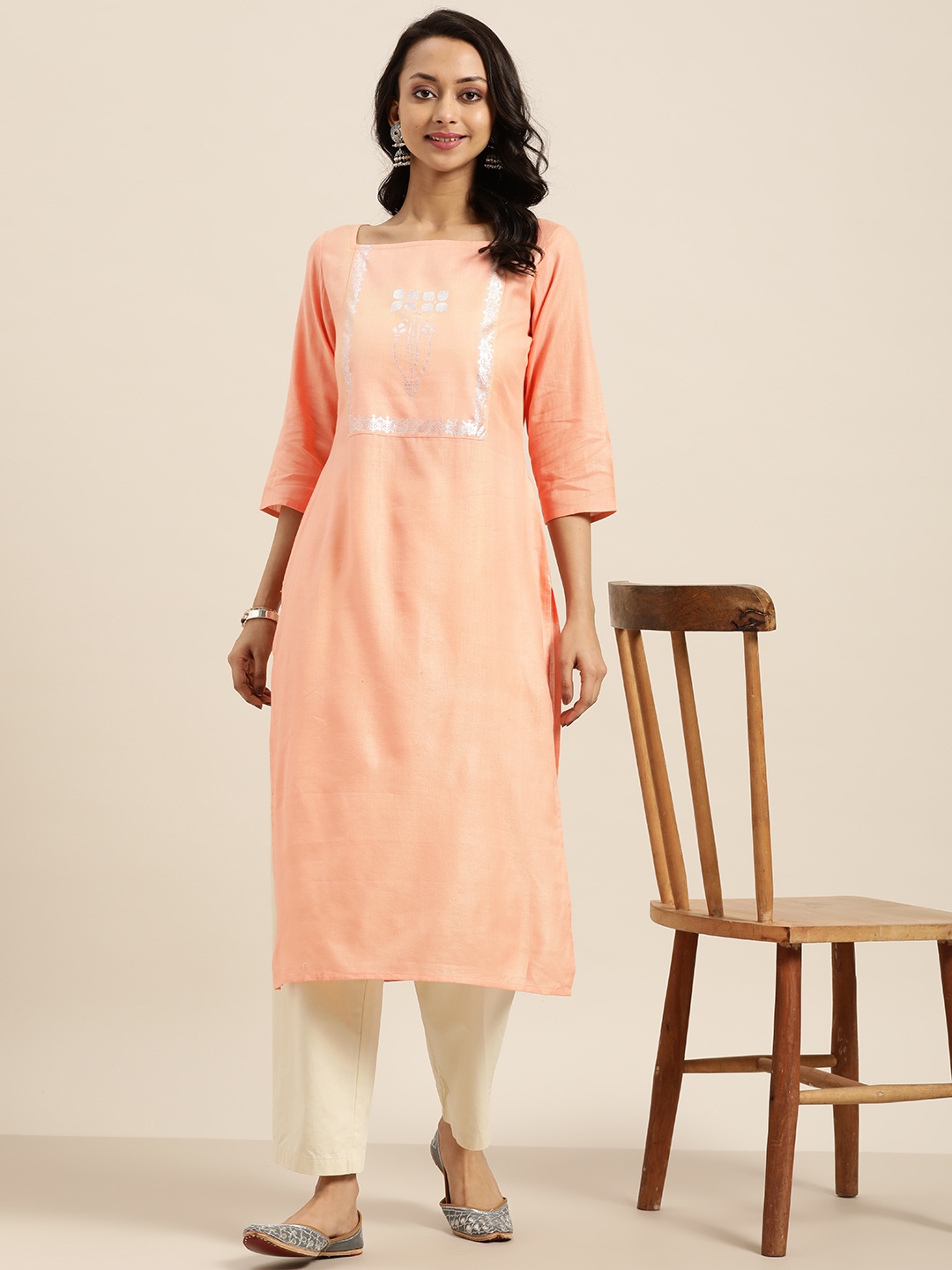 

Sangria Women Peach-Coloured & Silver Foil Printed Yoke Design Kurta