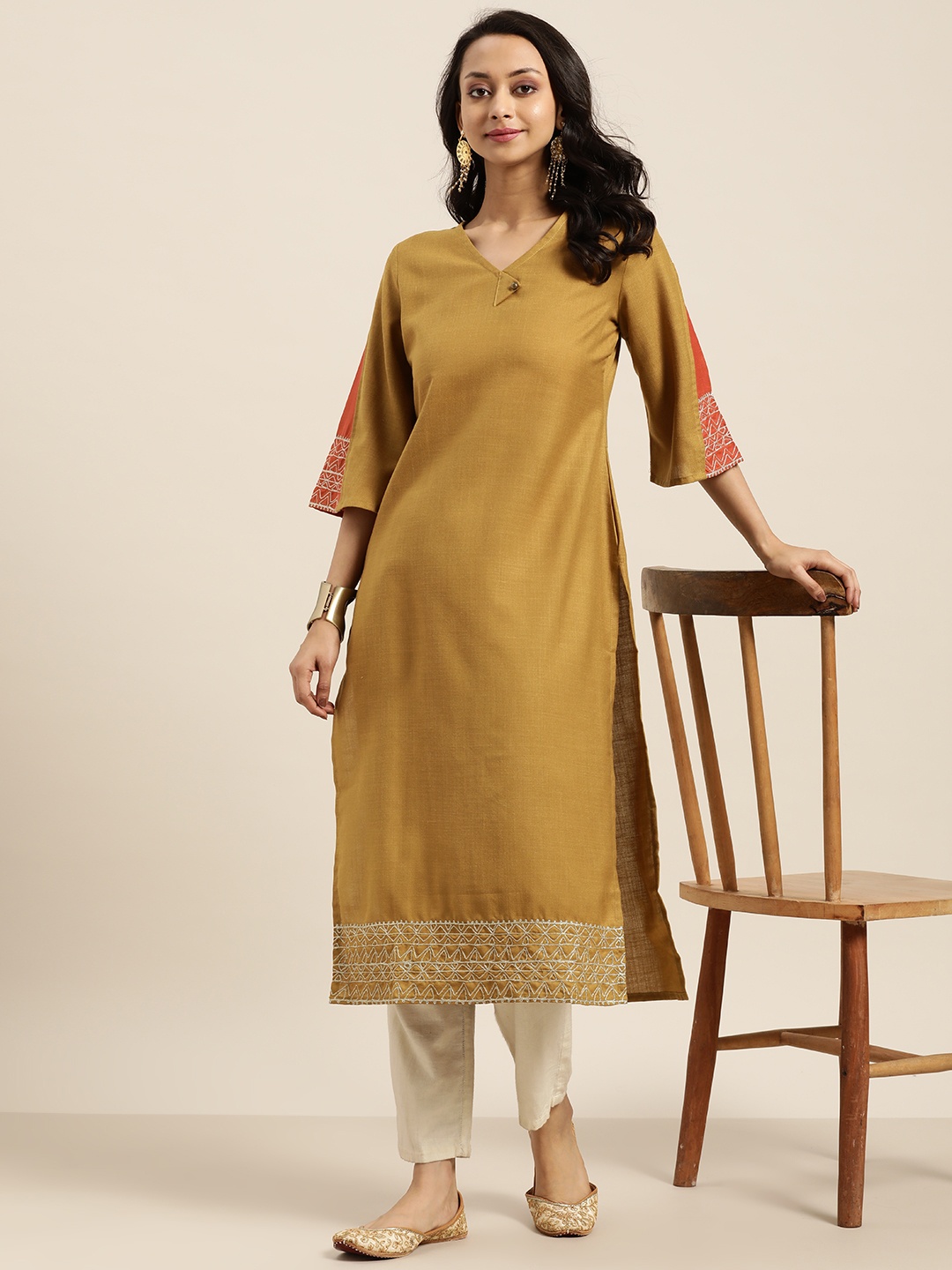 

Sangria Women Olive Brown & Golden Zari Embroidered Kurta