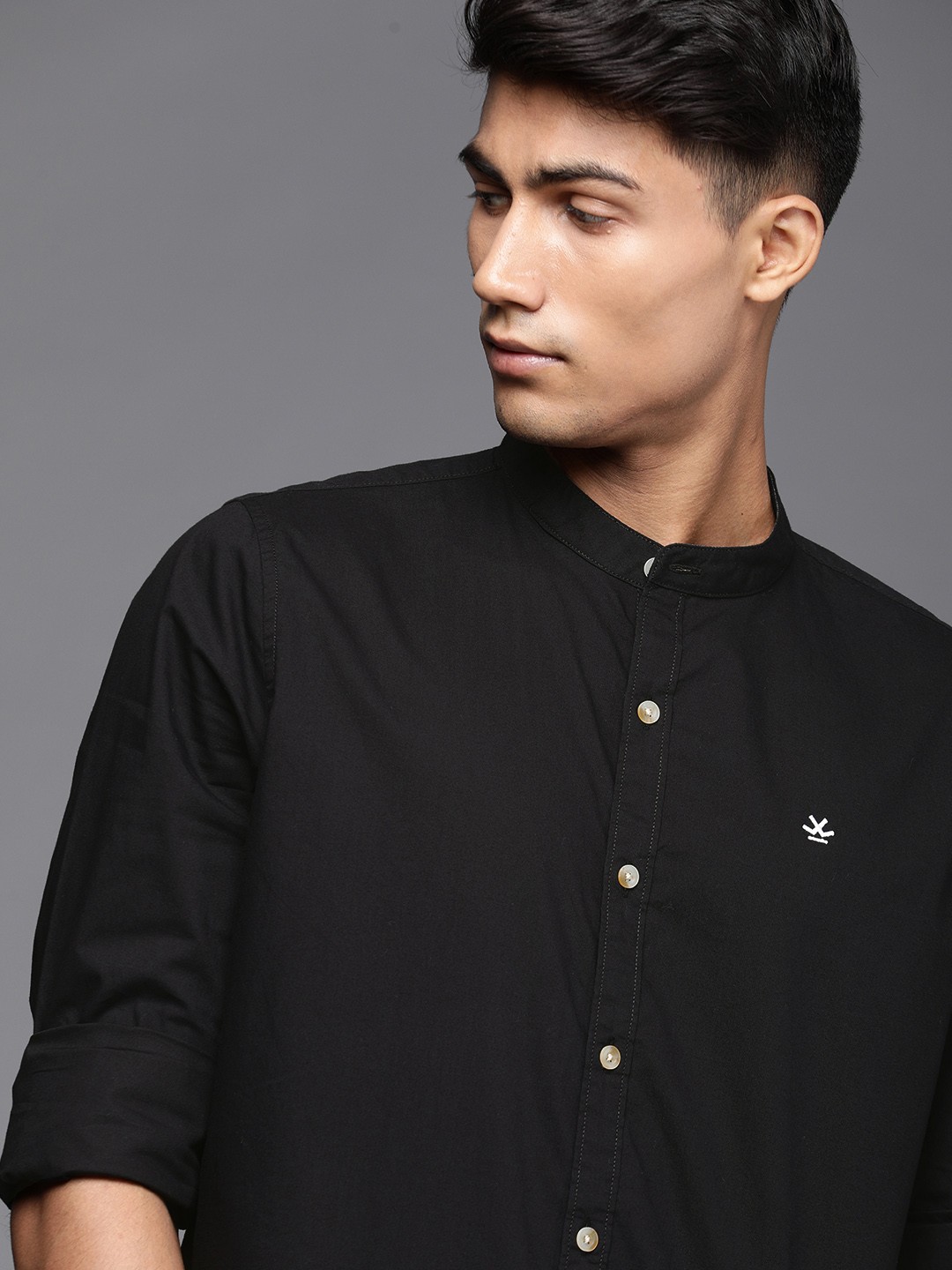 

WROGN Men Black Solid Slim Fit Casual Shirt