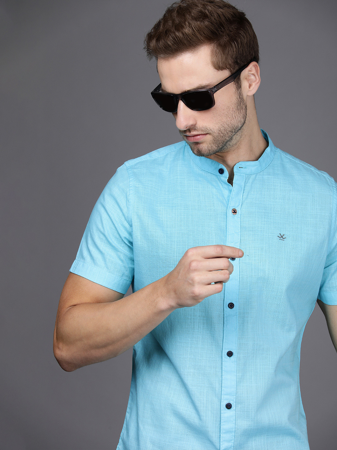 

WROGN Men Blue Solid Mandarian Collar Slim Fit Pure Cotton Casual Shirt
