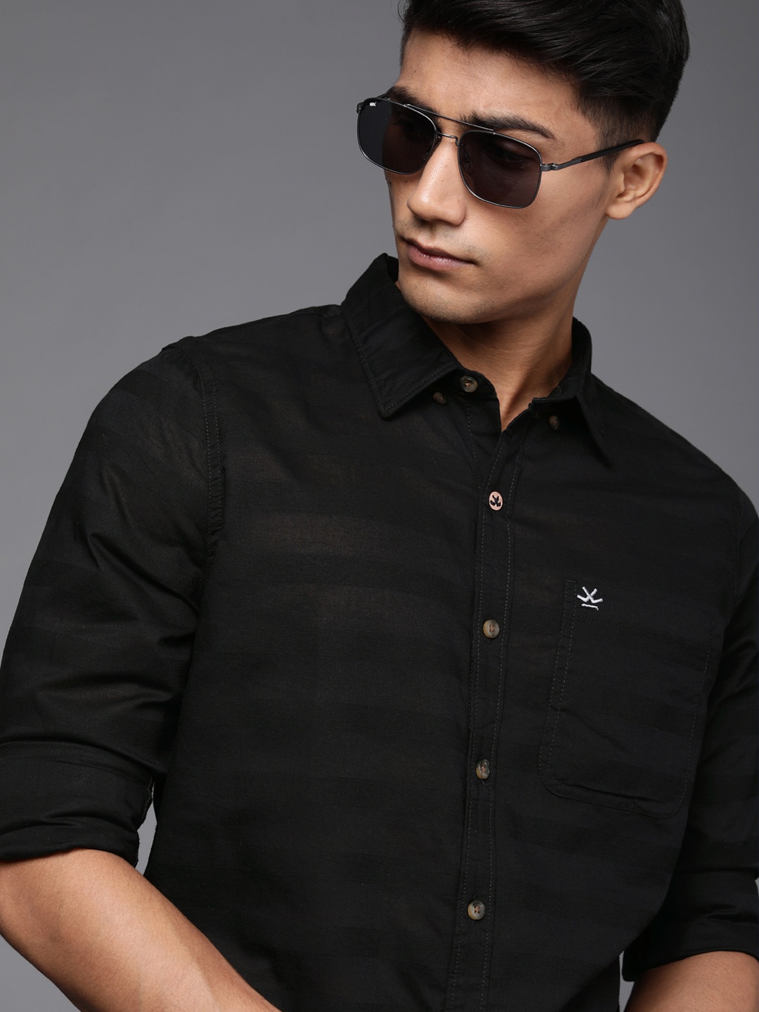 

WROGN Men Black Slim Fit Striped Casual Shirt