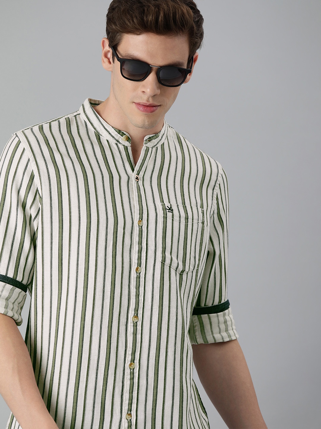 

WROGN Men White & Olive Green Slim Fit Striped Casual Shirt