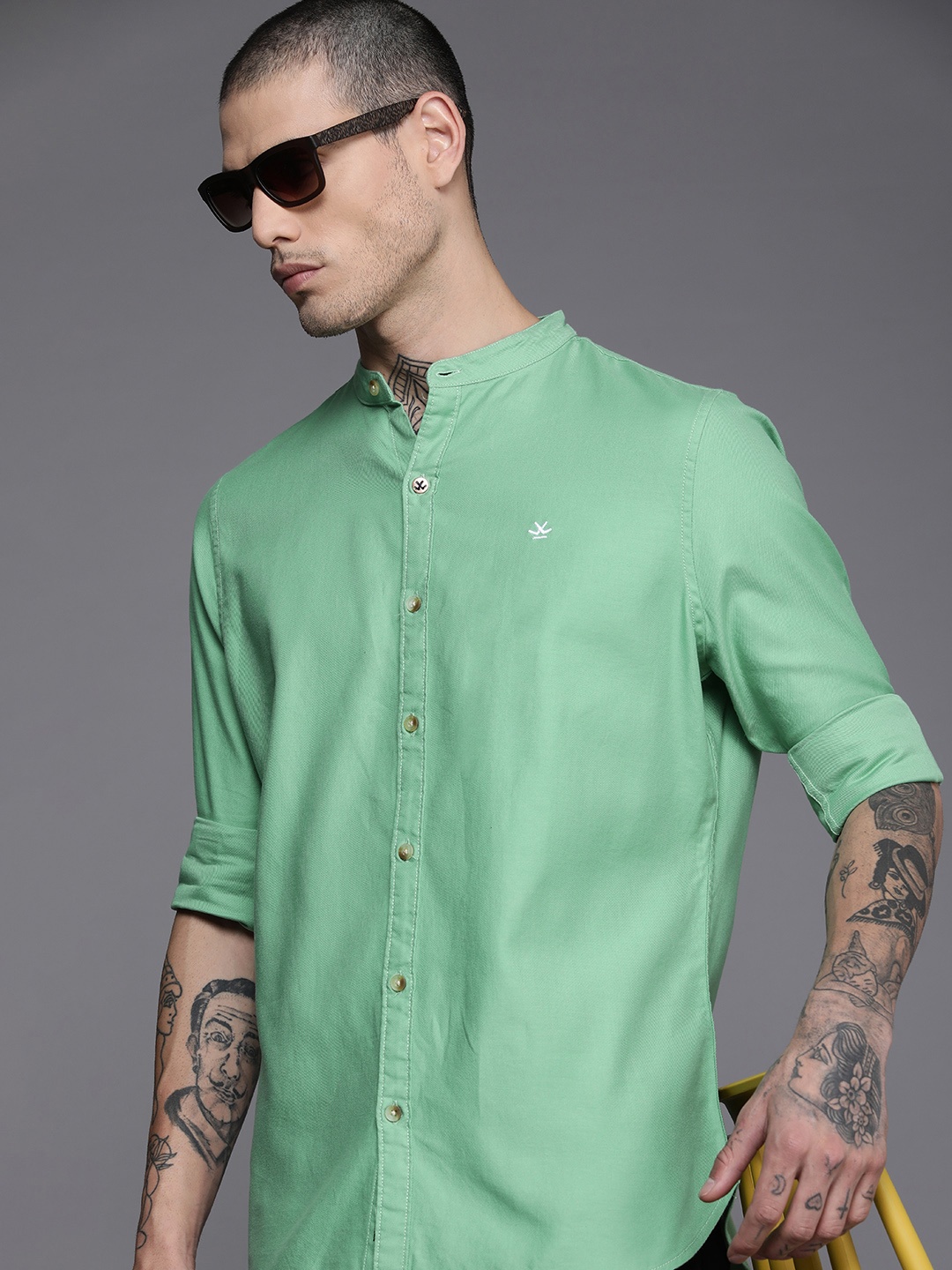 WROGN Men Green Slim Fit Solid Pure Cotton Casual Shirt