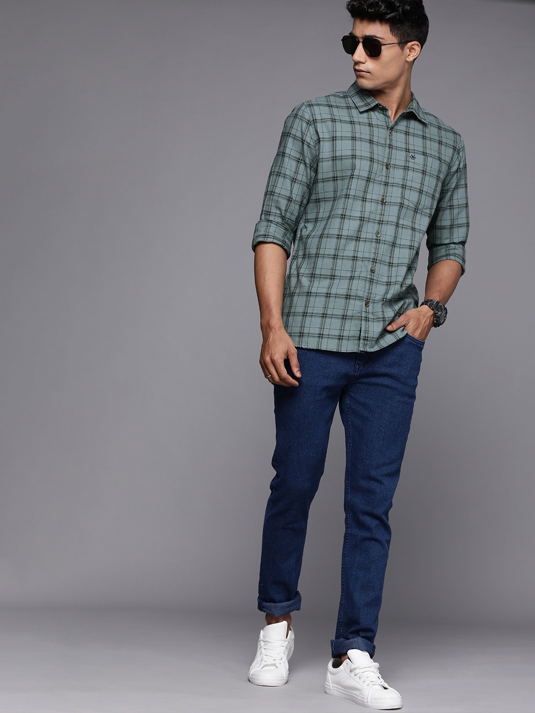 

WROGN Men Grey & Black Slim Fit Opaque Checked Casual Shirt